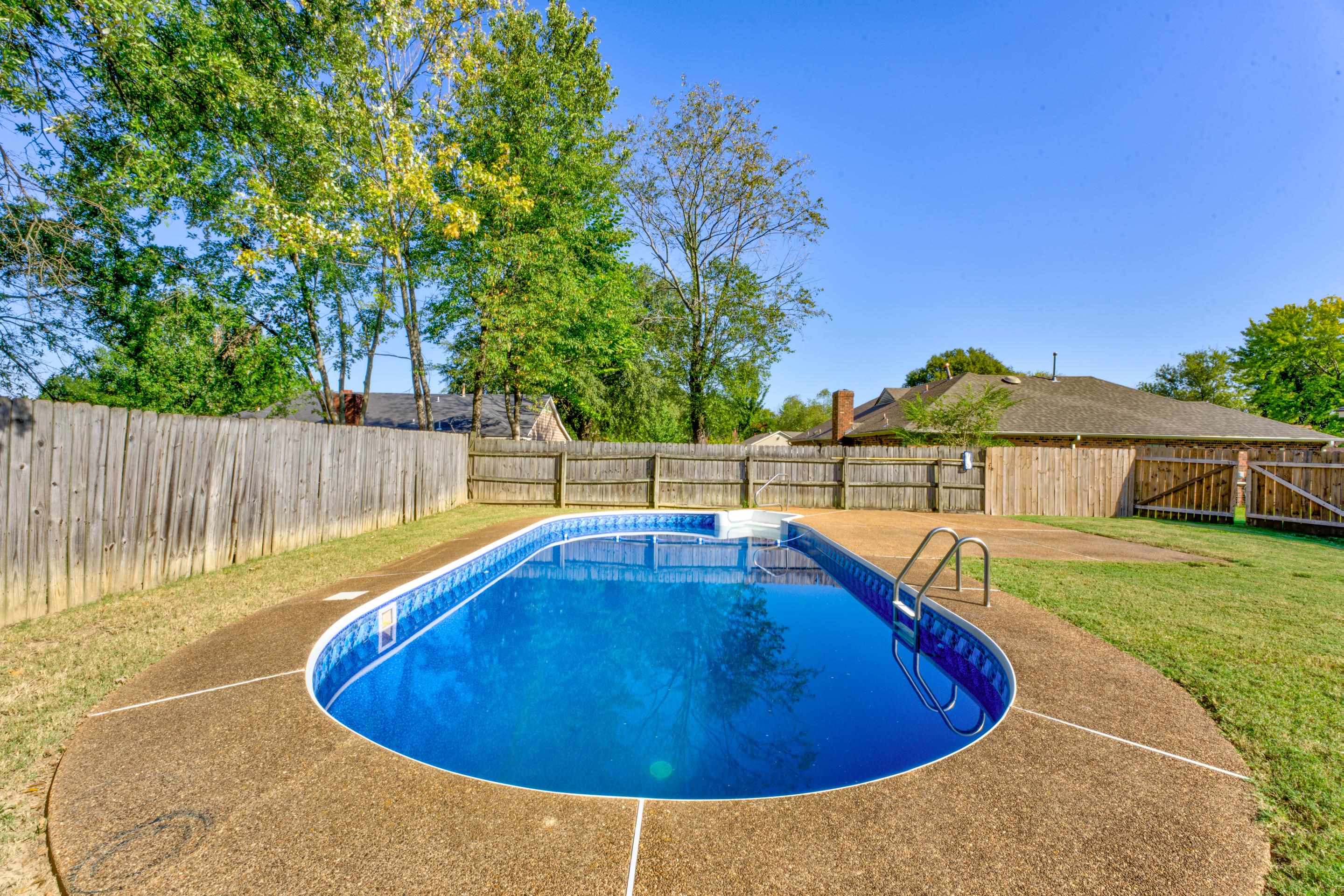 5025 HICKORY BARK DR