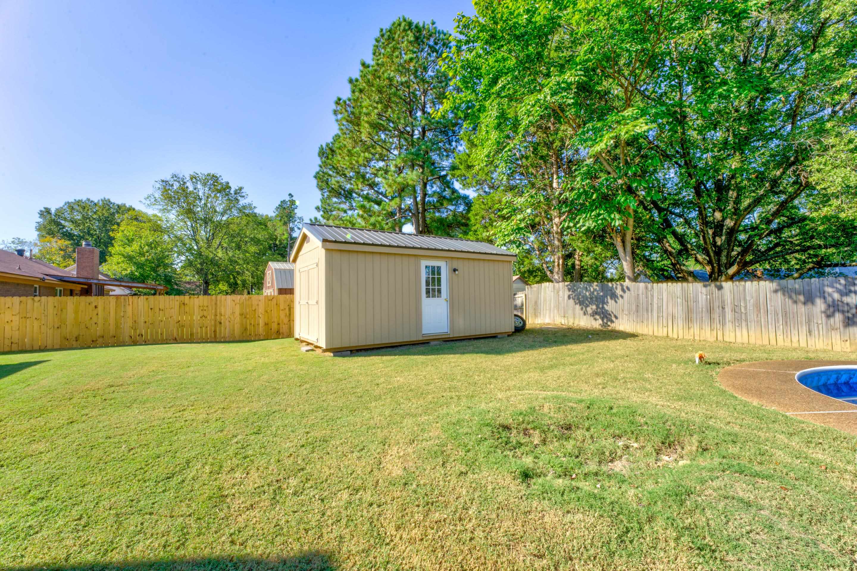 5025 HICKORY BARK DR