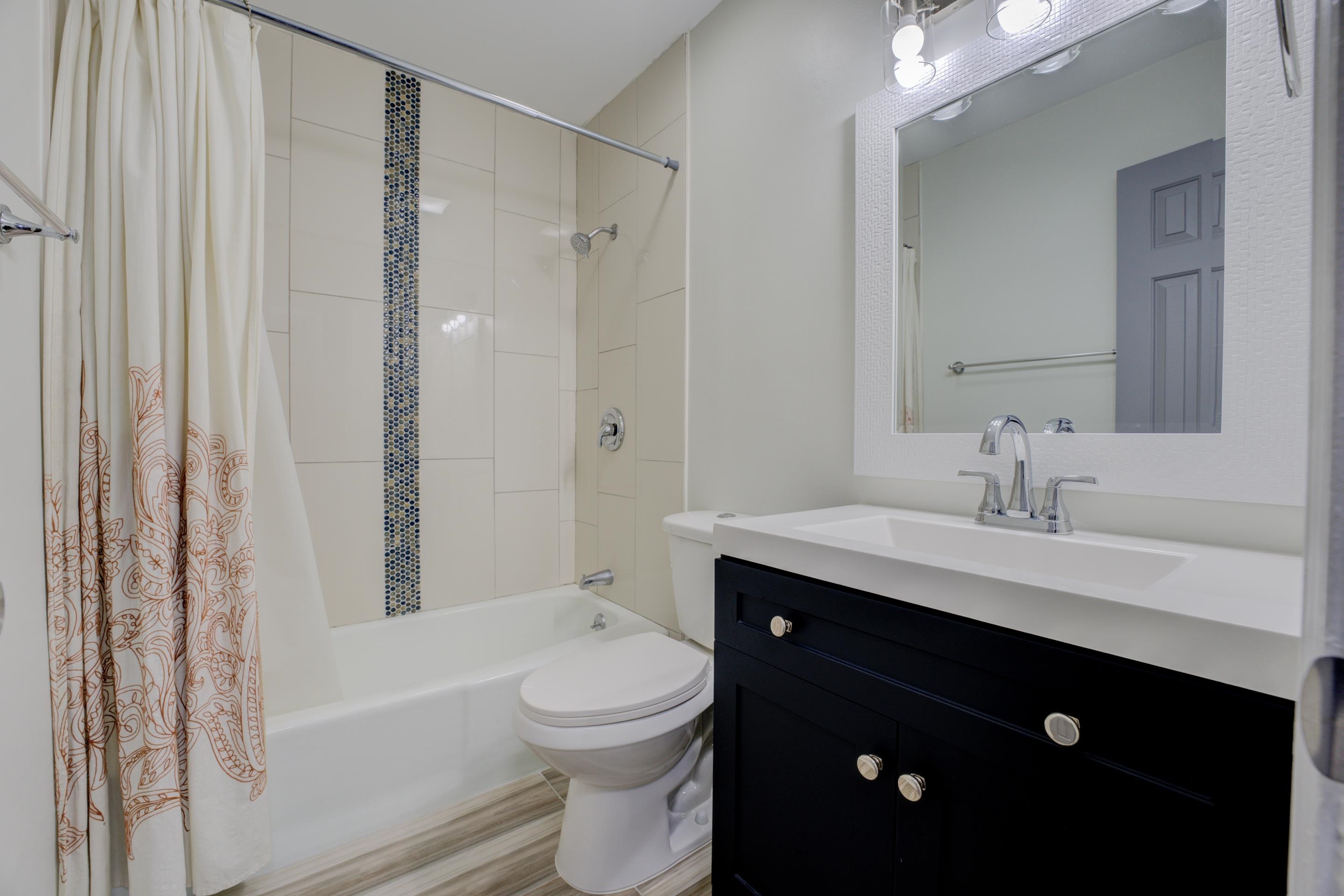 5025 HICKORY BARK DR