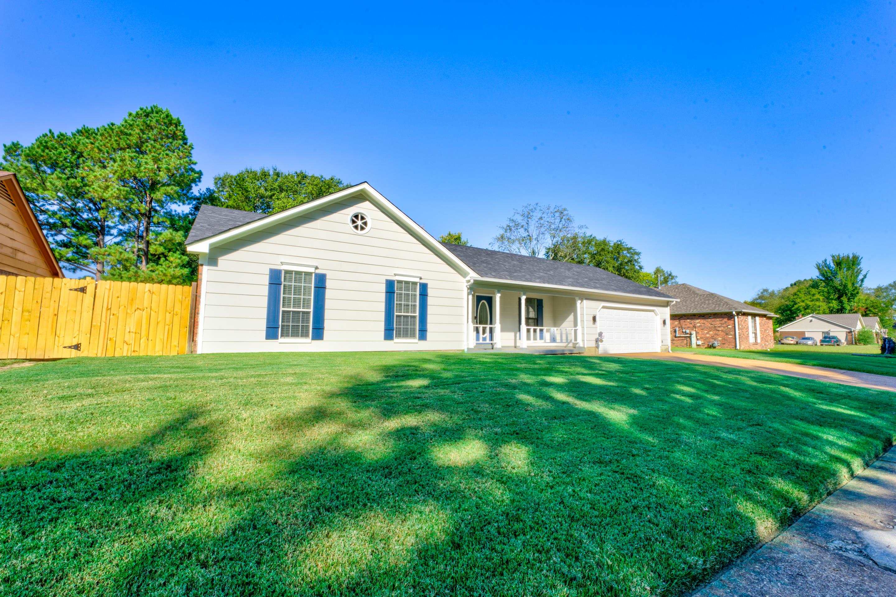 5025 HICKORY BARK DR