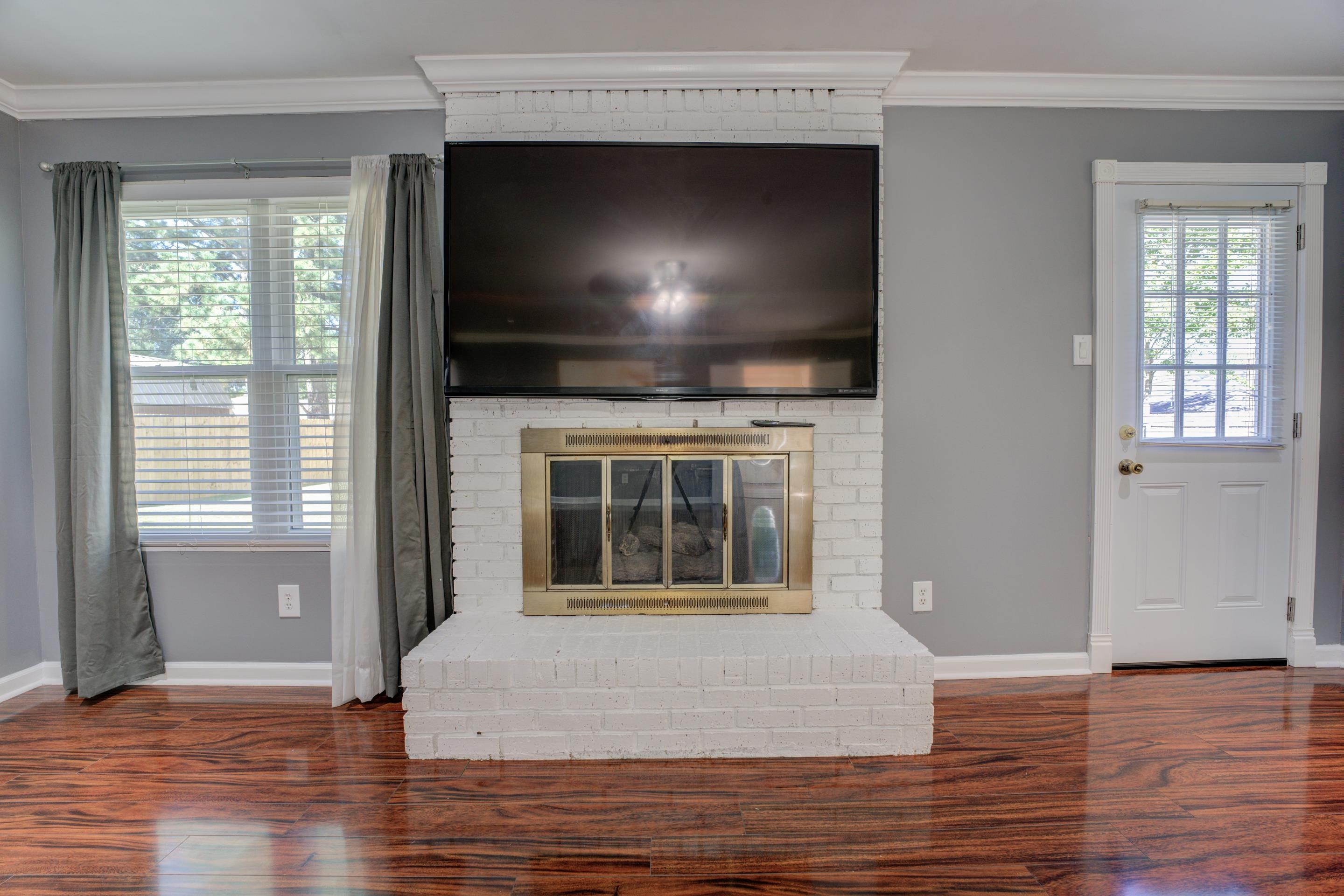 5025 HICKORY BARK DR