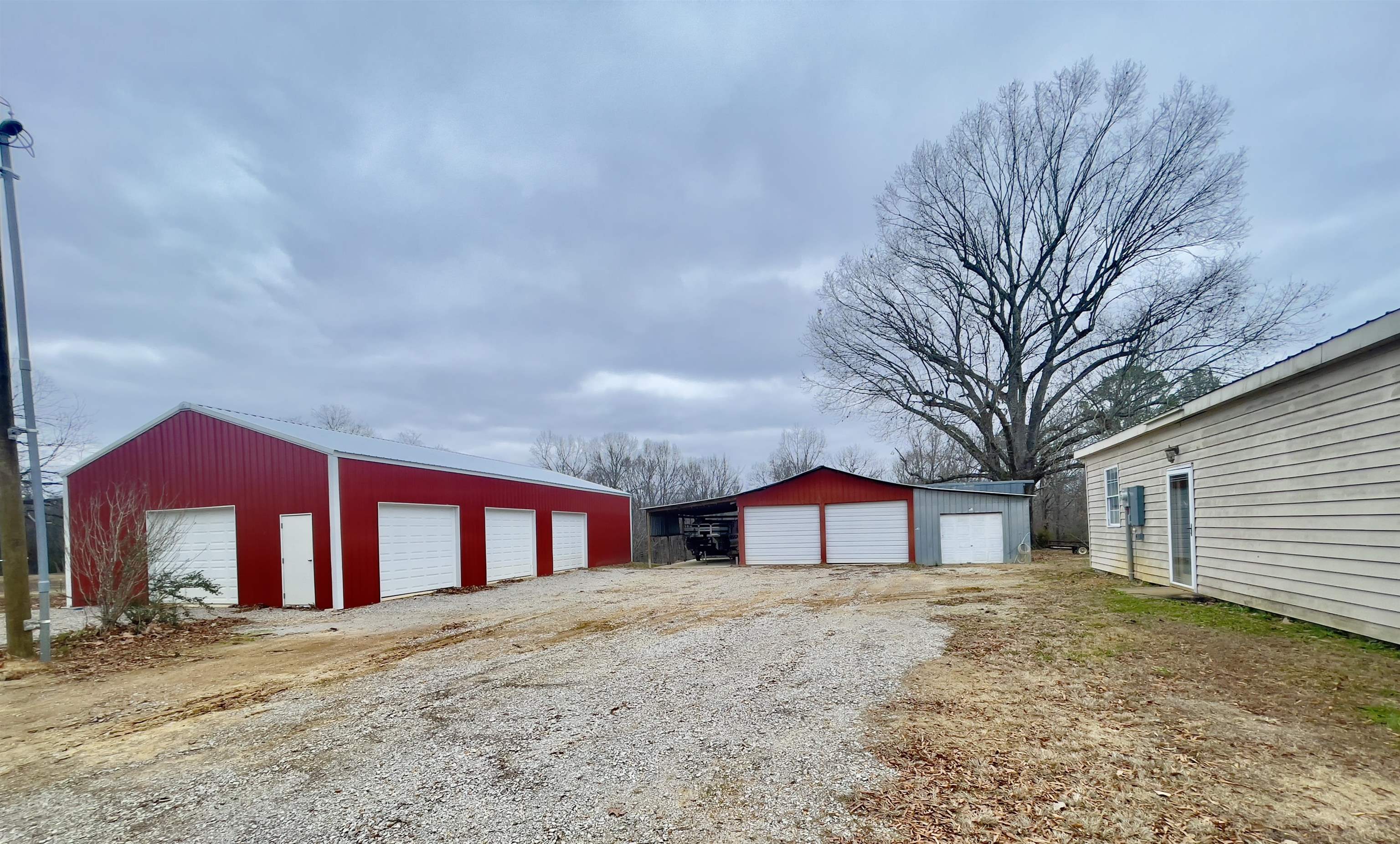 155 RIVERVIEW CIR