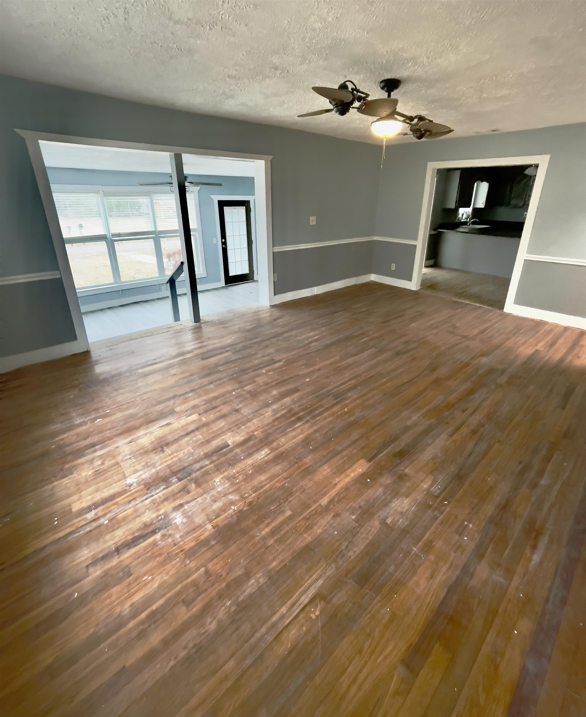 155 RIVERVIEW CIR
