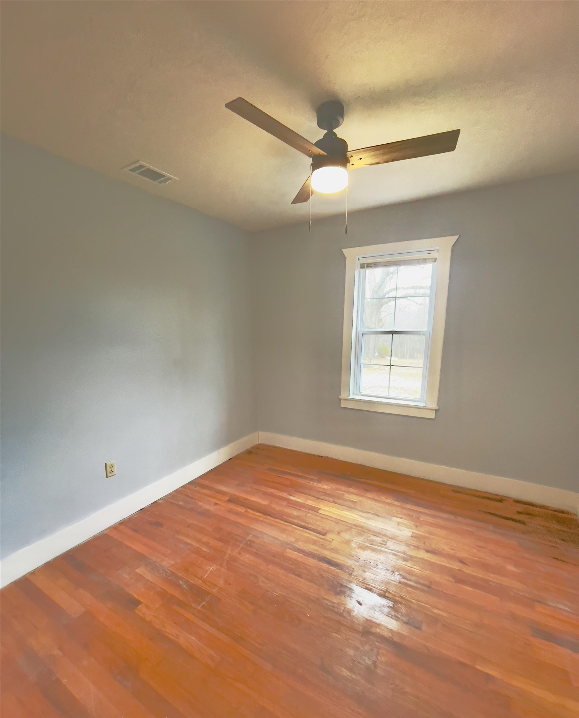 155 RIVERVIEW CIR