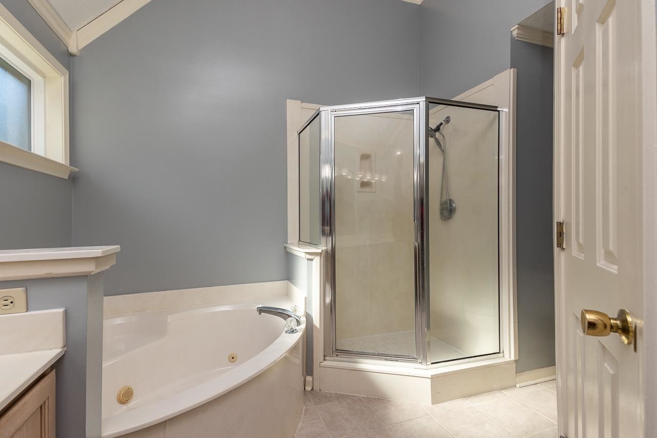 3096 WOODLAND PINE DR