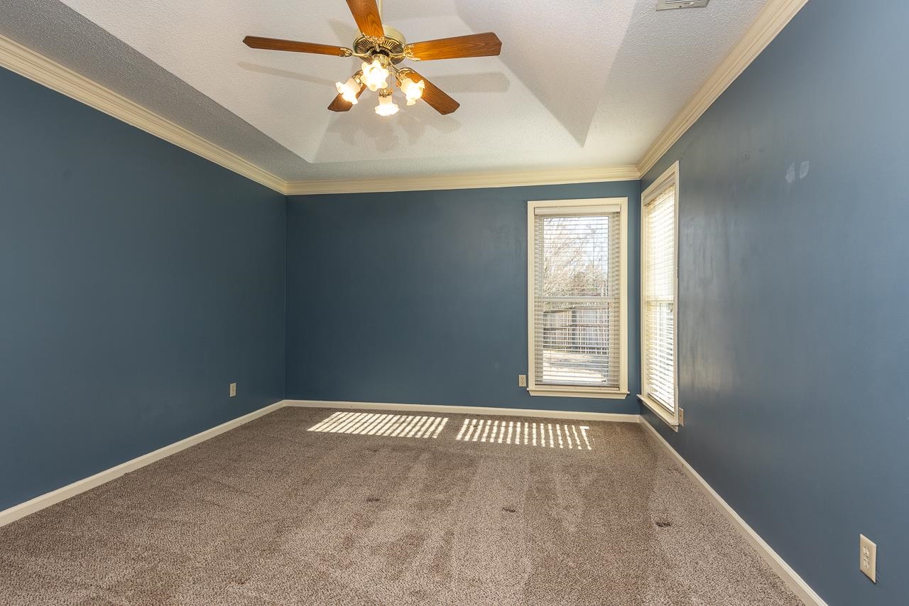 3096 WOODLAND PINE DR