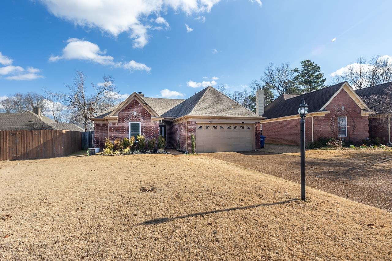 3096 WOODLAND PINE DR