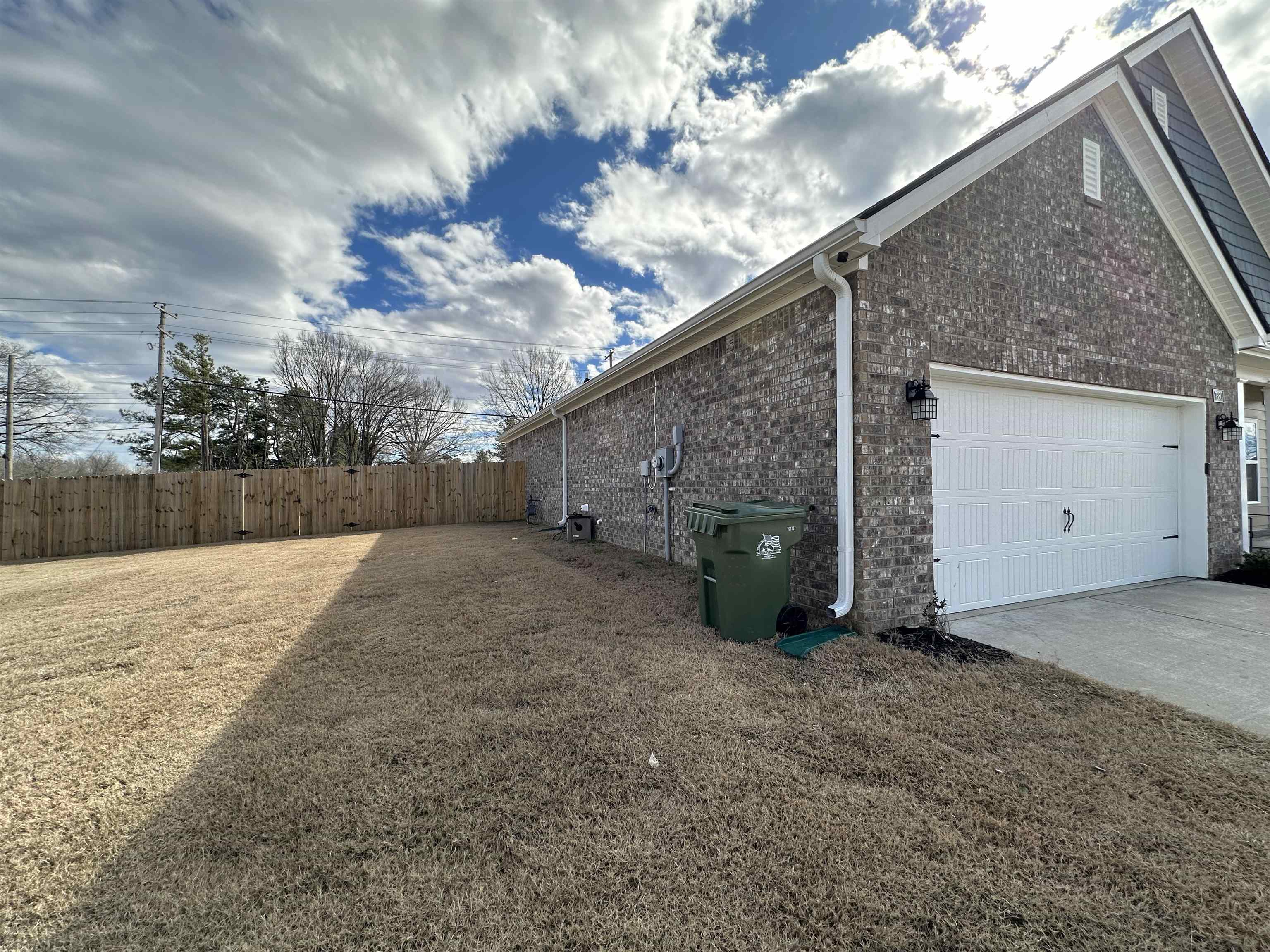 7380 BARRETT OAKS CV