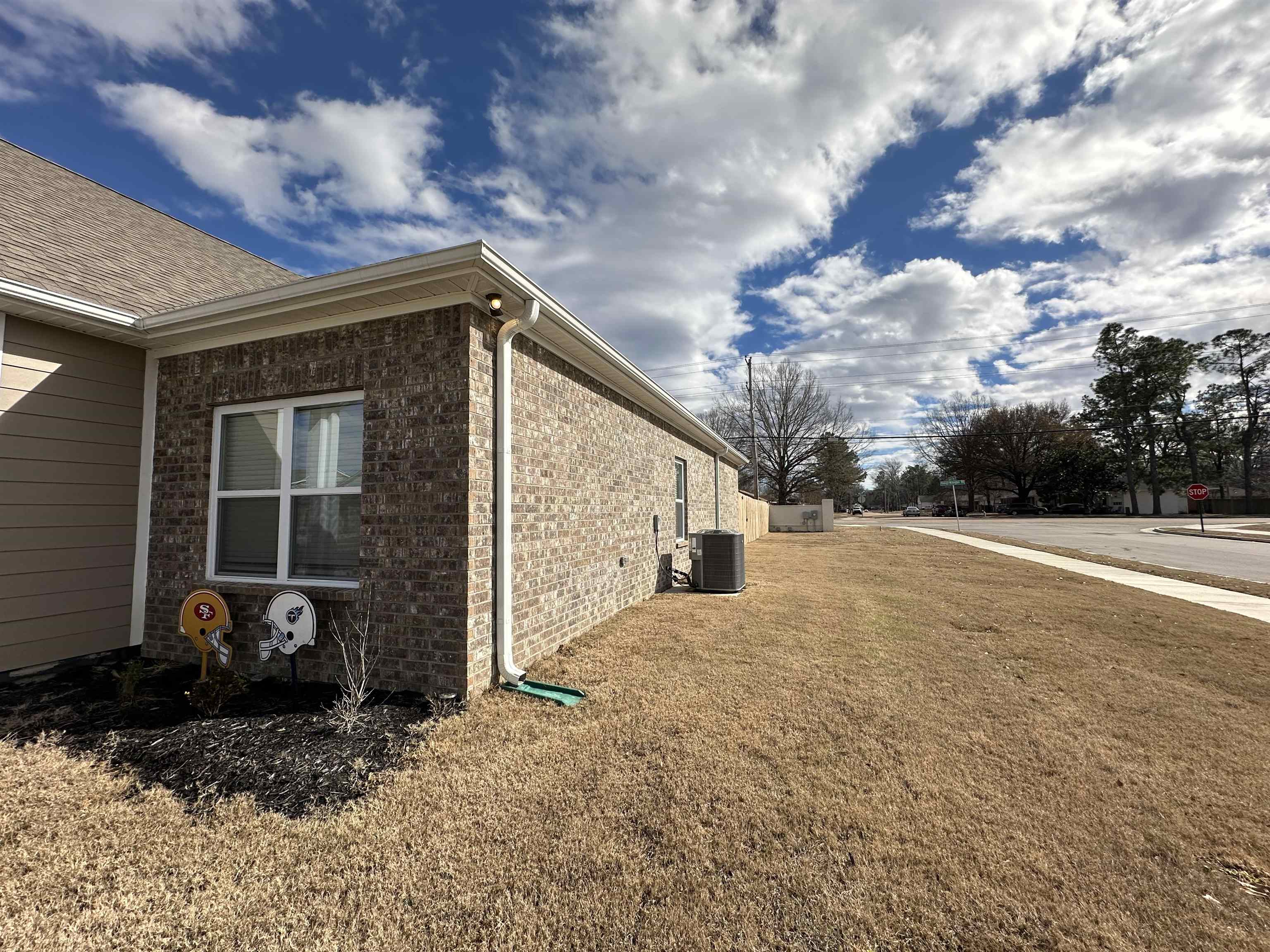 7380 BARRETT OAKS CV