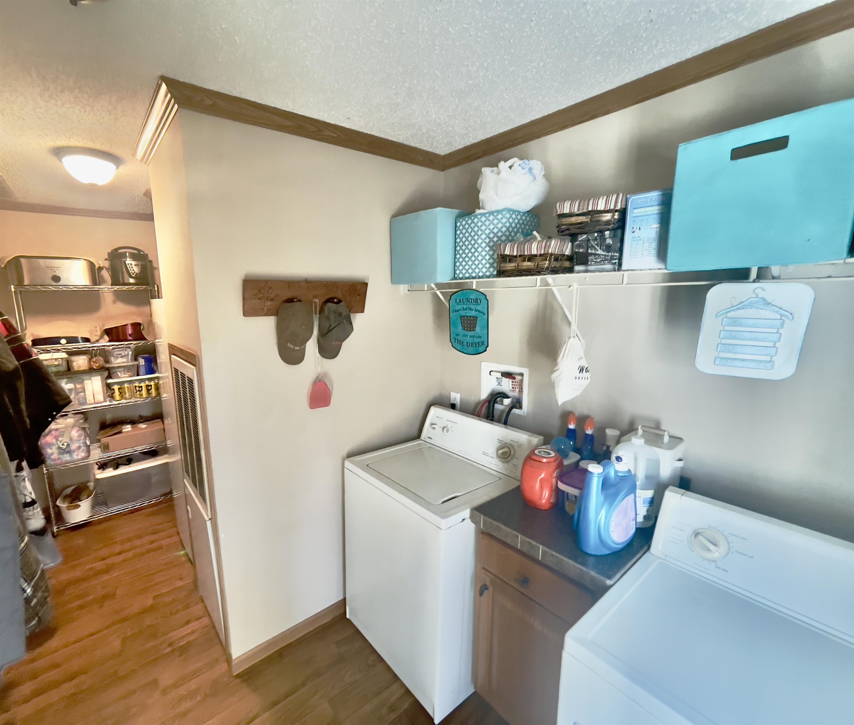 110 ROLLING BROOK DR