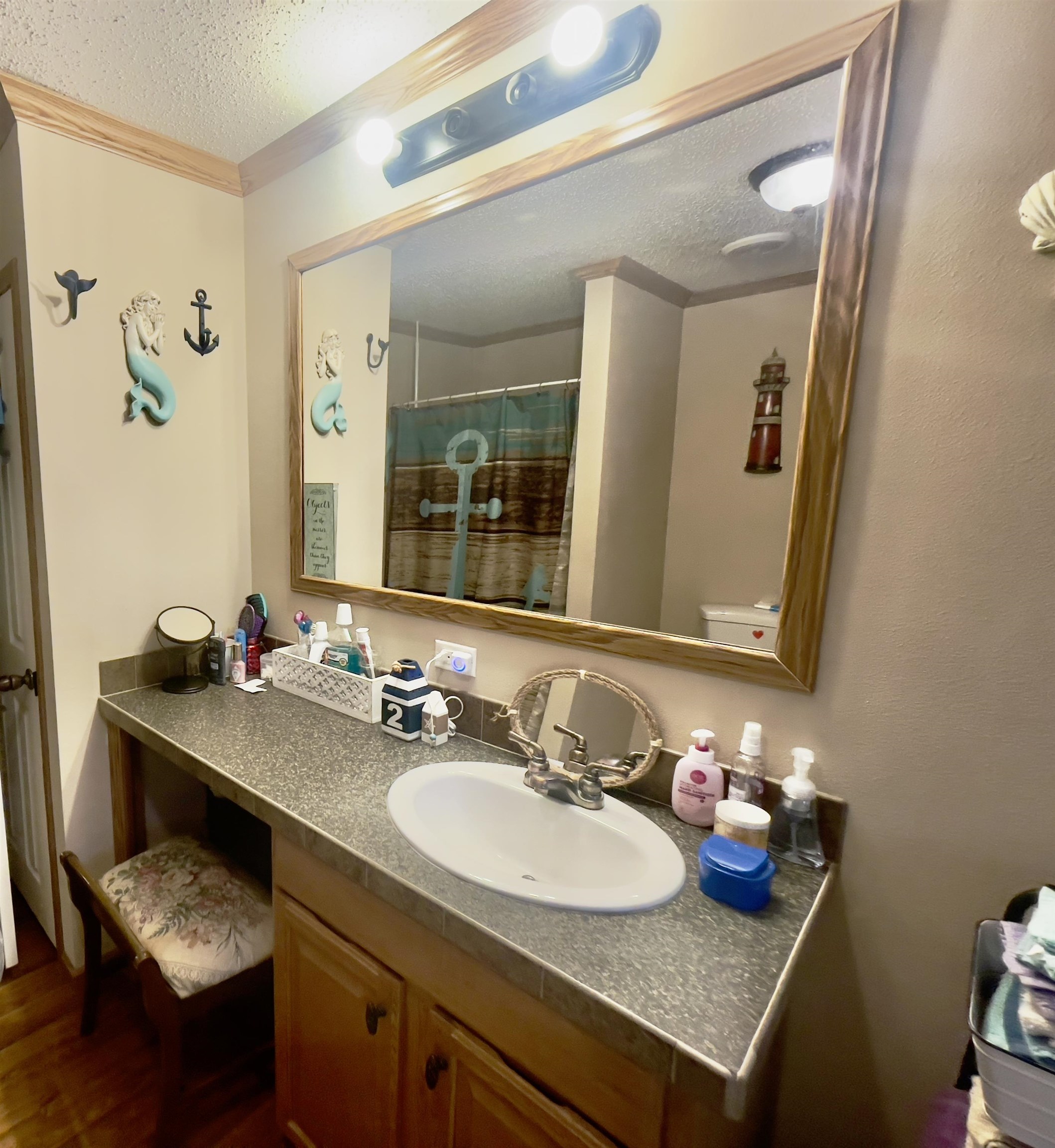 110 ROLLING BROOK DR