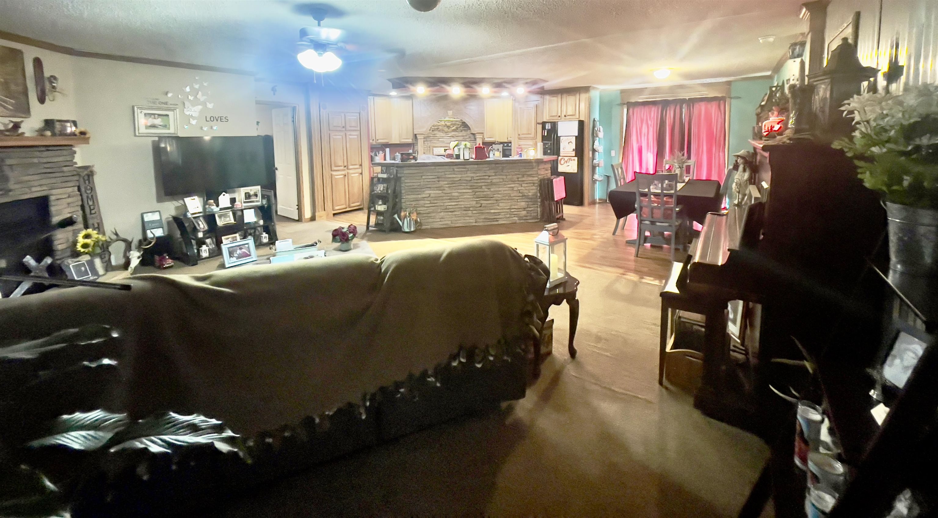 110 ROLLING BROOK DR