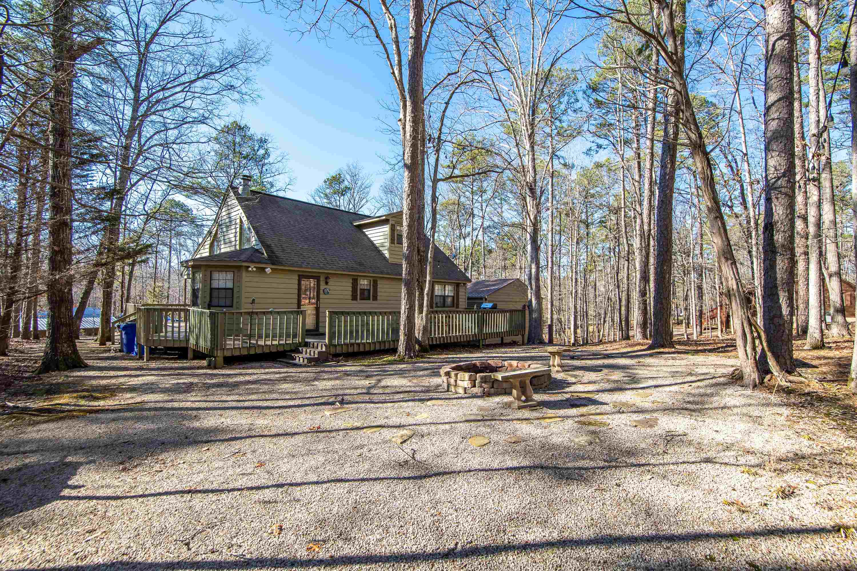 315 BRYSON HARBOR DR