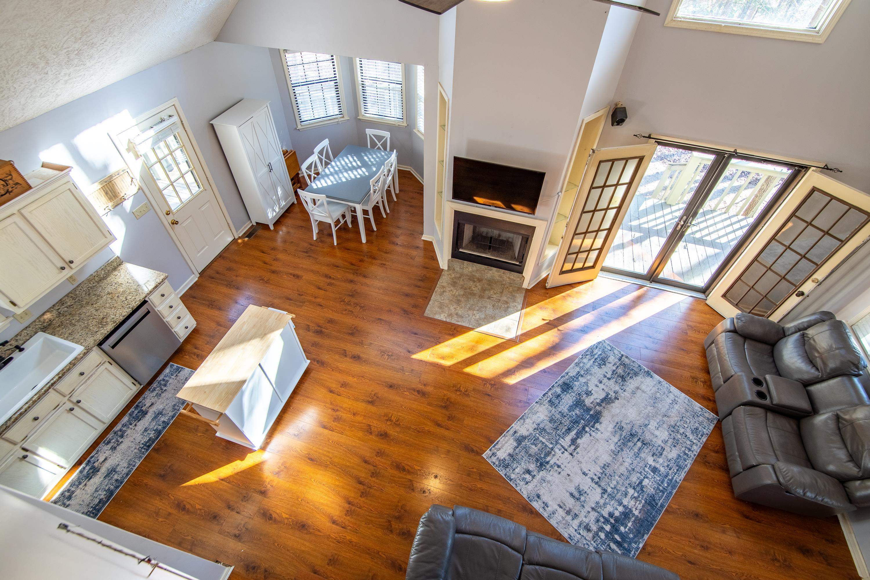 315 BRYSON HARBOR DR