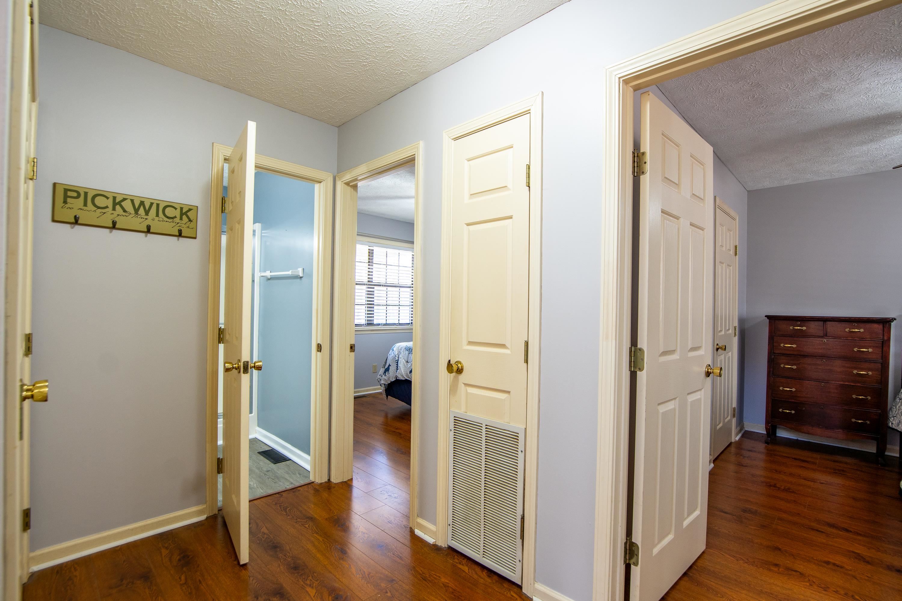 315 BRYSON HARBOR DR