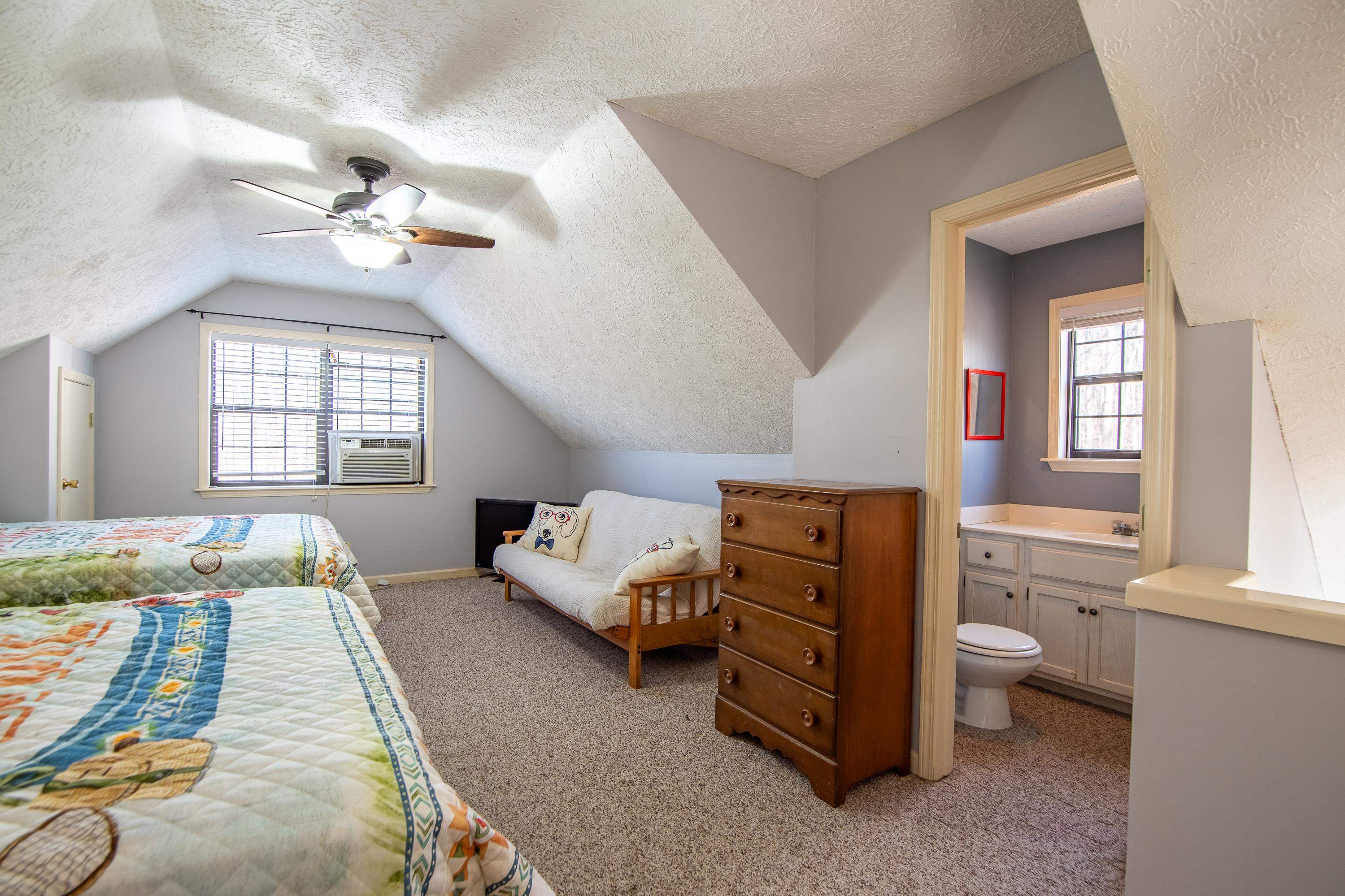 315 BRYSON HARBOR DR