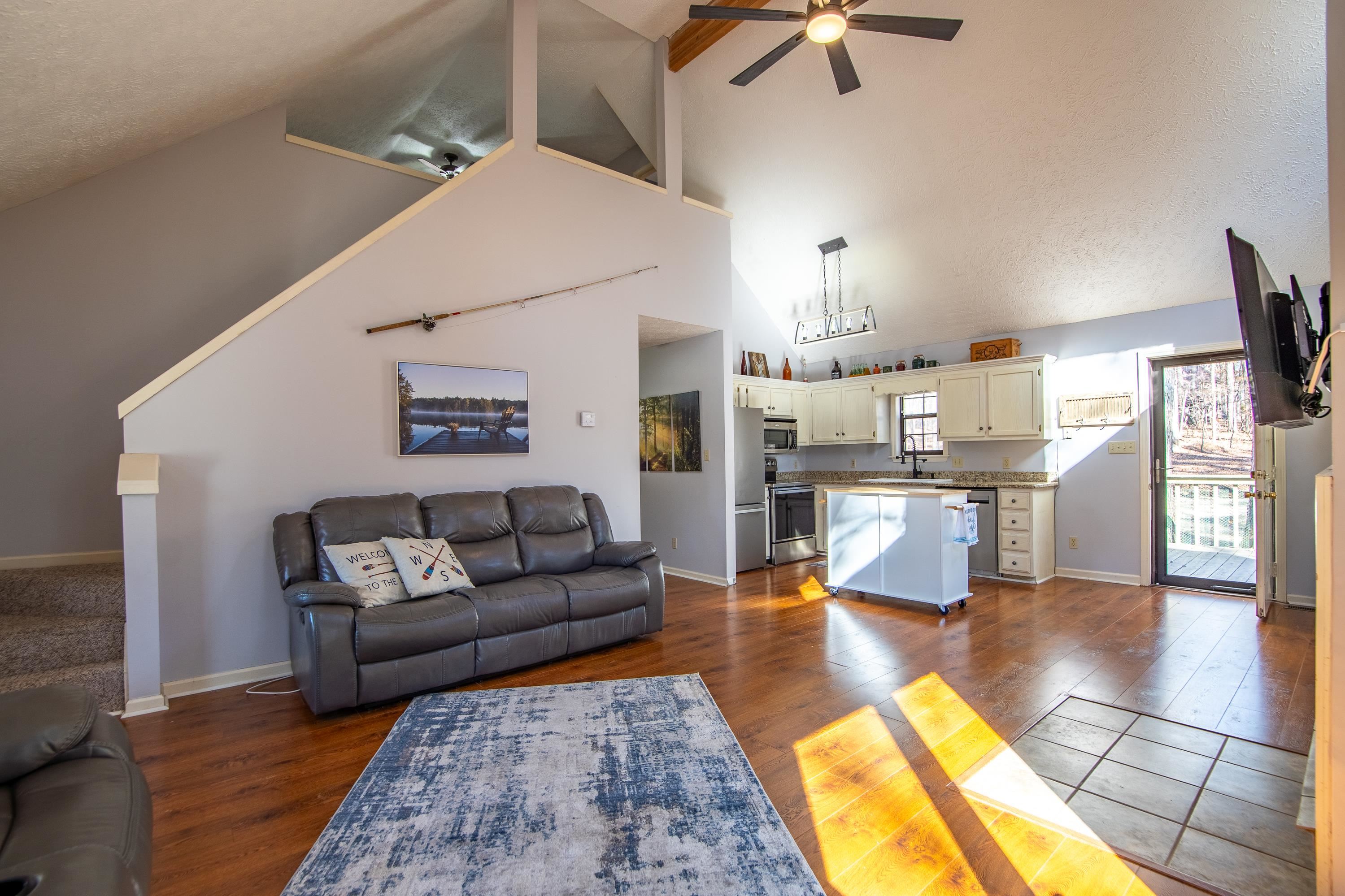 315 BRYSON HARBOR DR