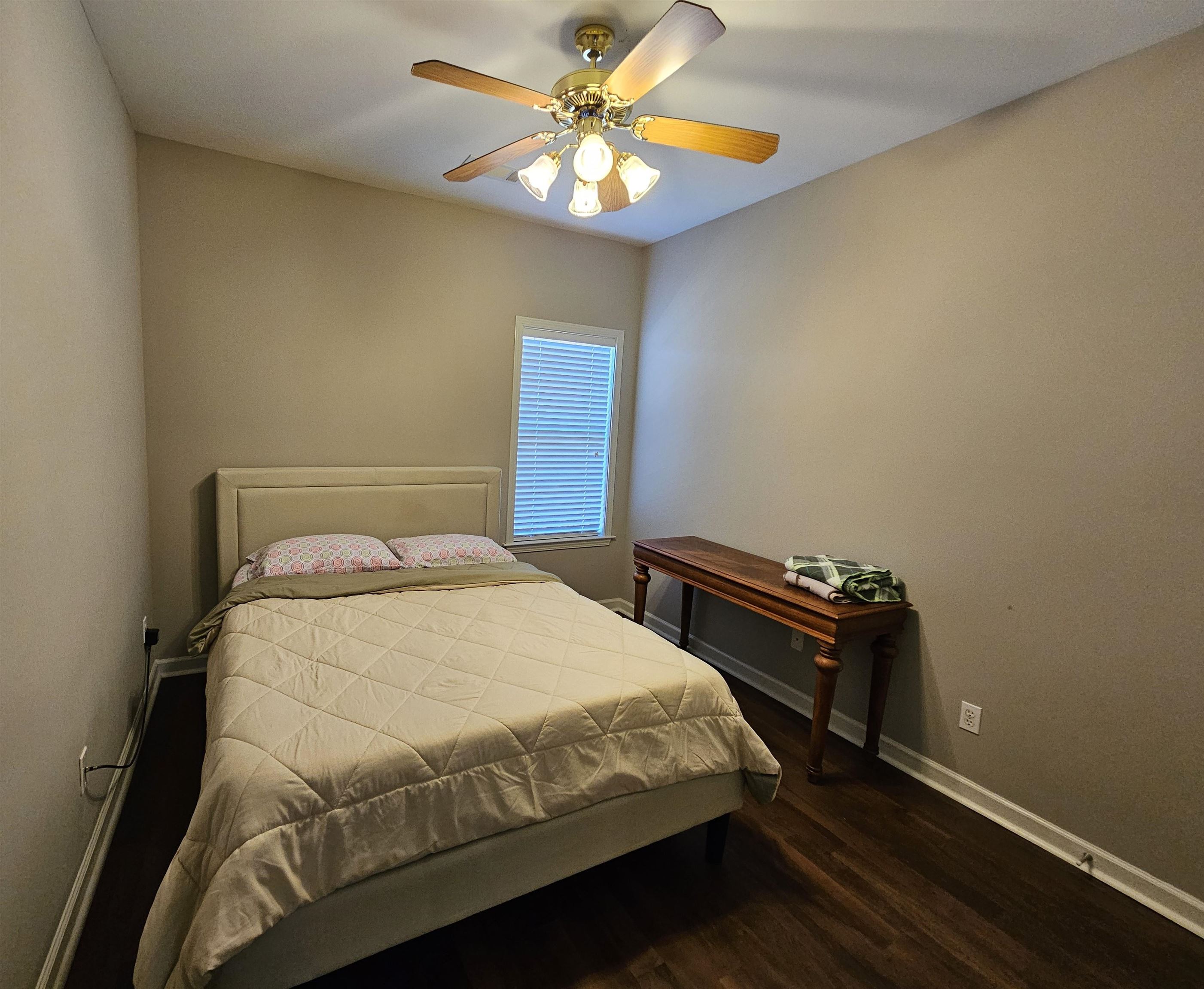 344 FOUNTAIN LAKE DR