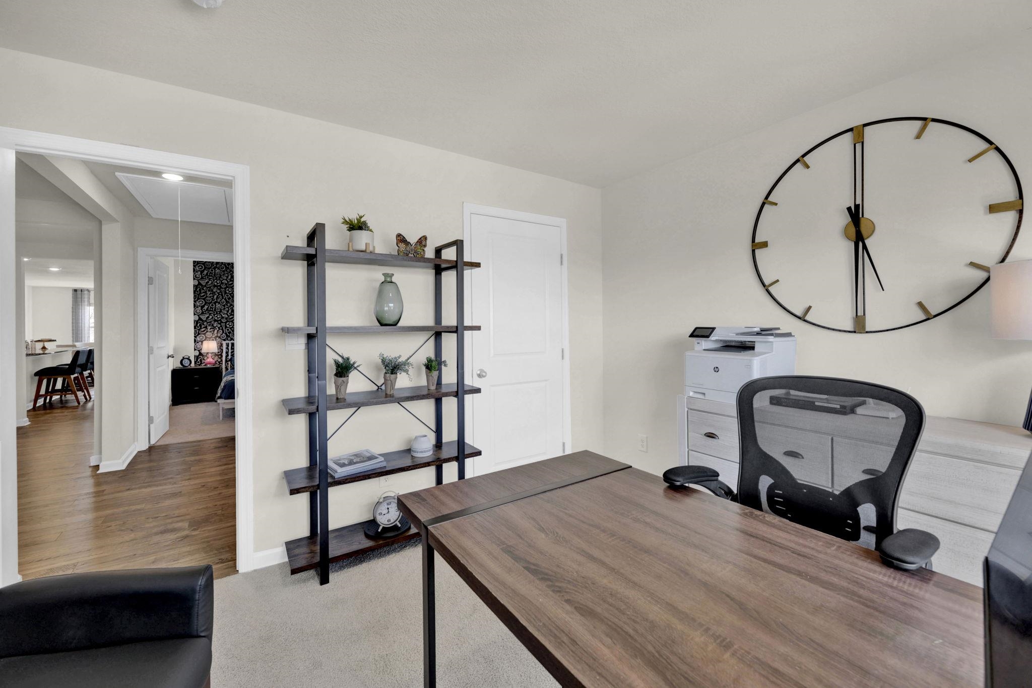 8014 HUNTINGTON HILL DR