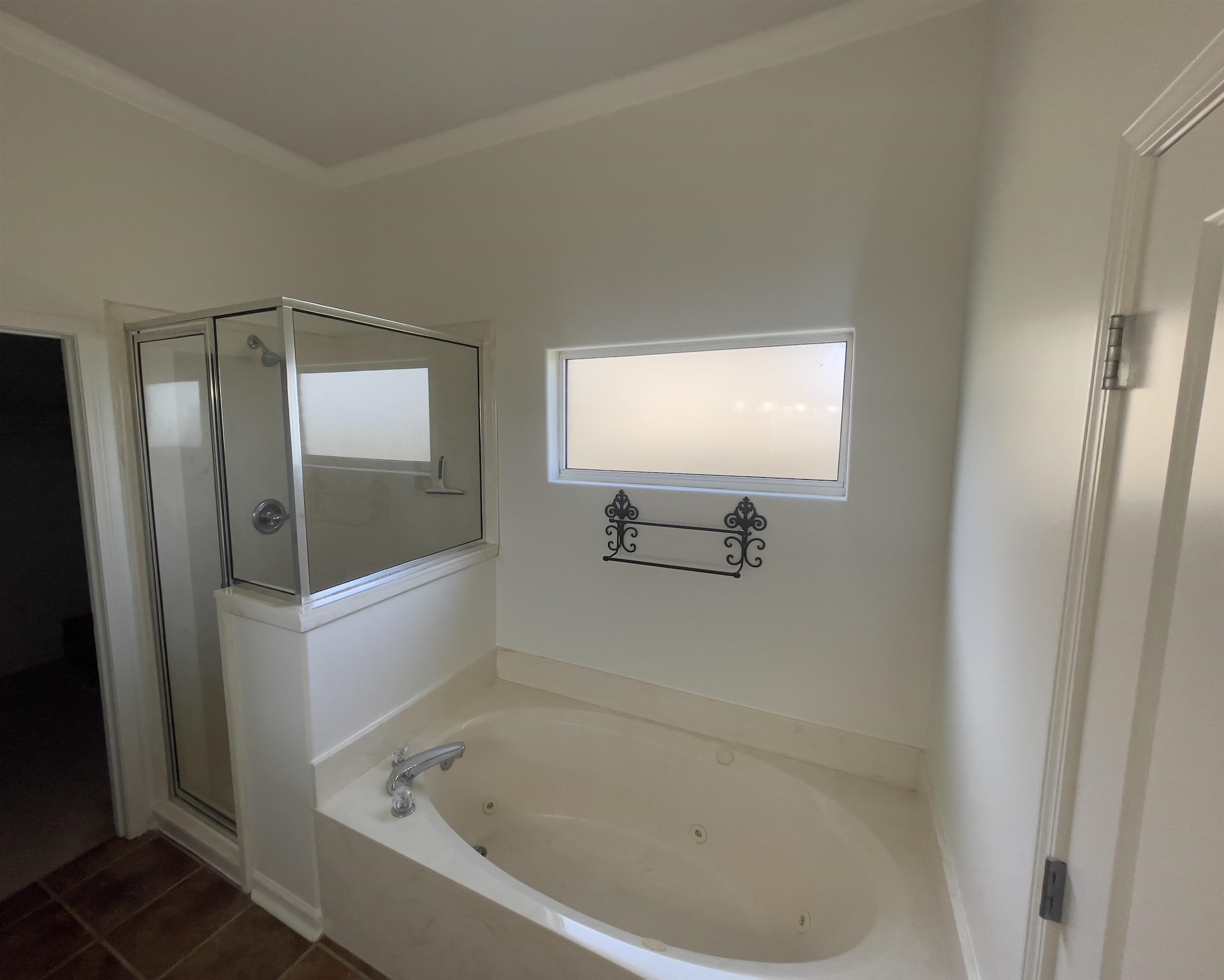 65 CAITLYN GENEVA CV