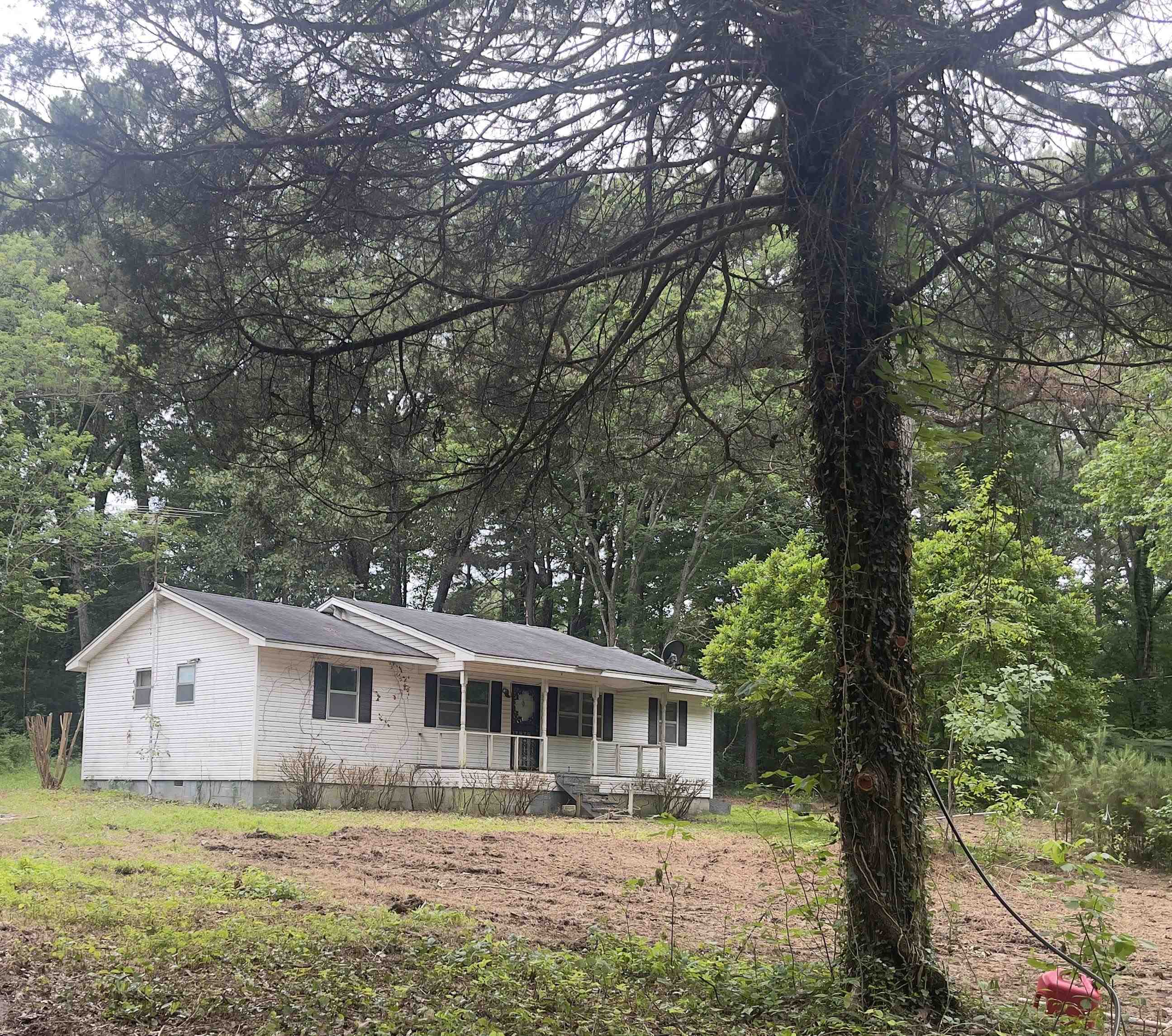 5095 FEATHERS CHAPEL RD