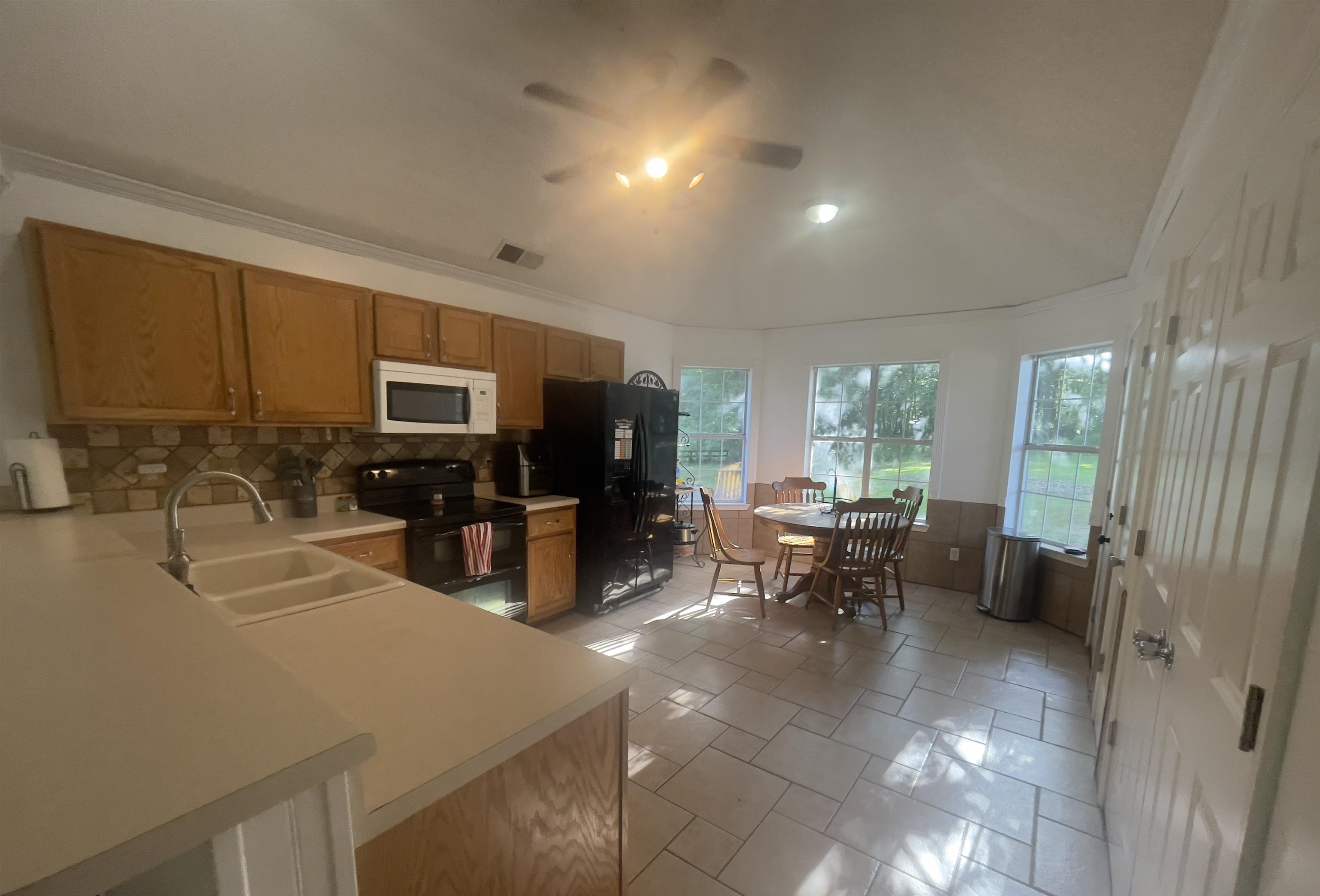 255 FAWN RD