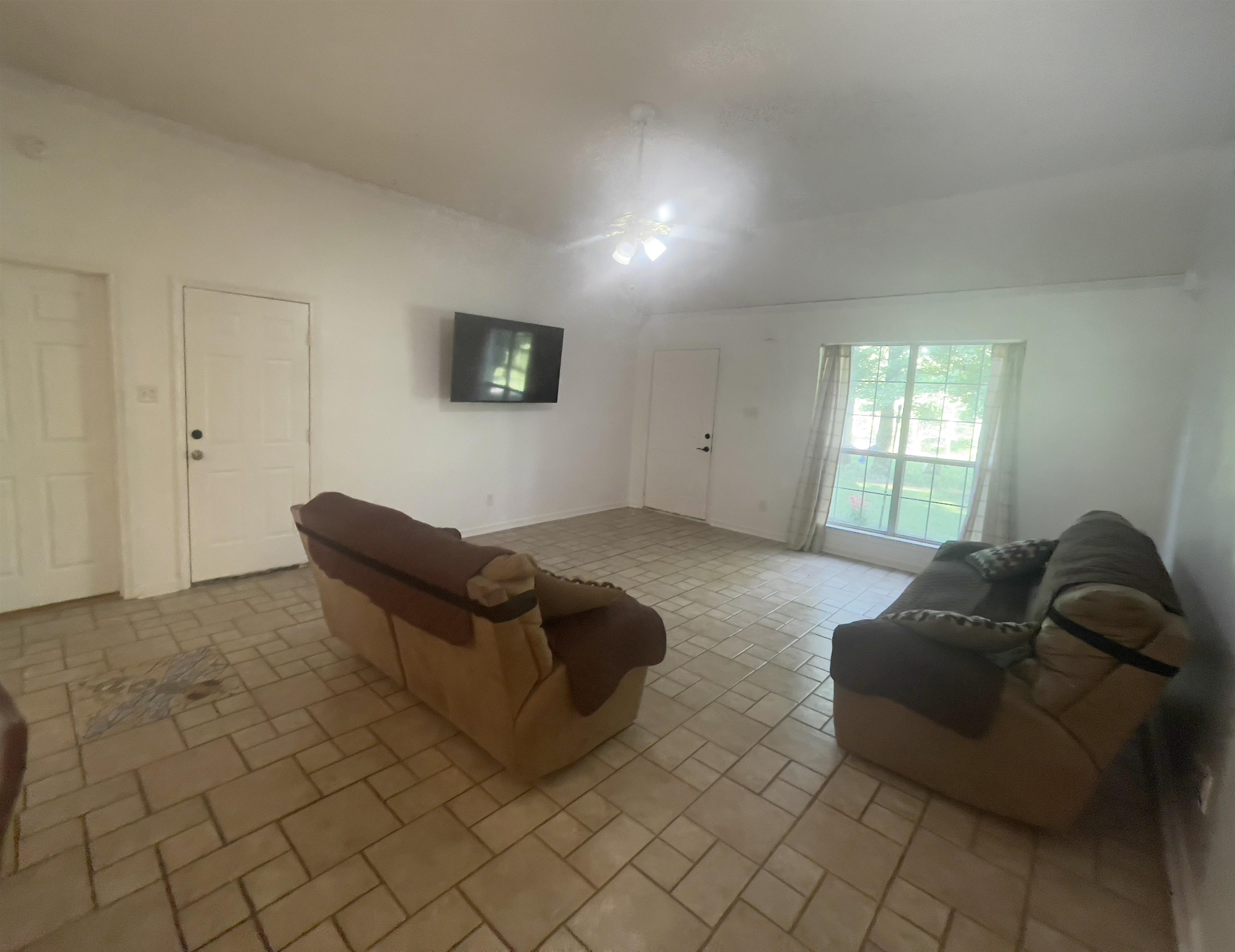 255 FAWN RD