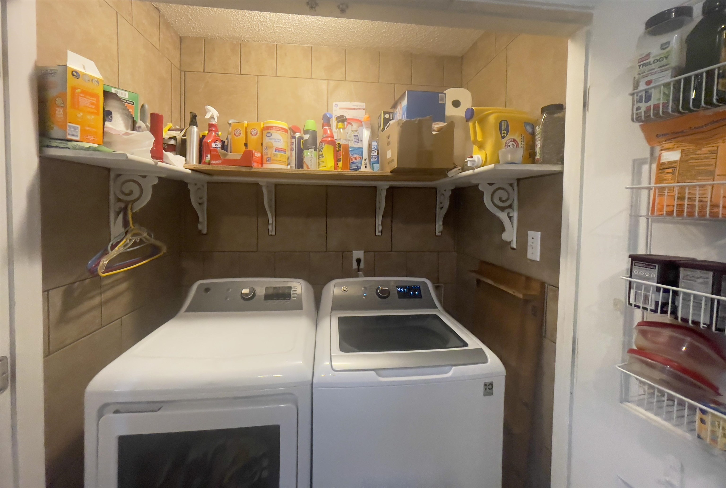 255 FAWN RD
