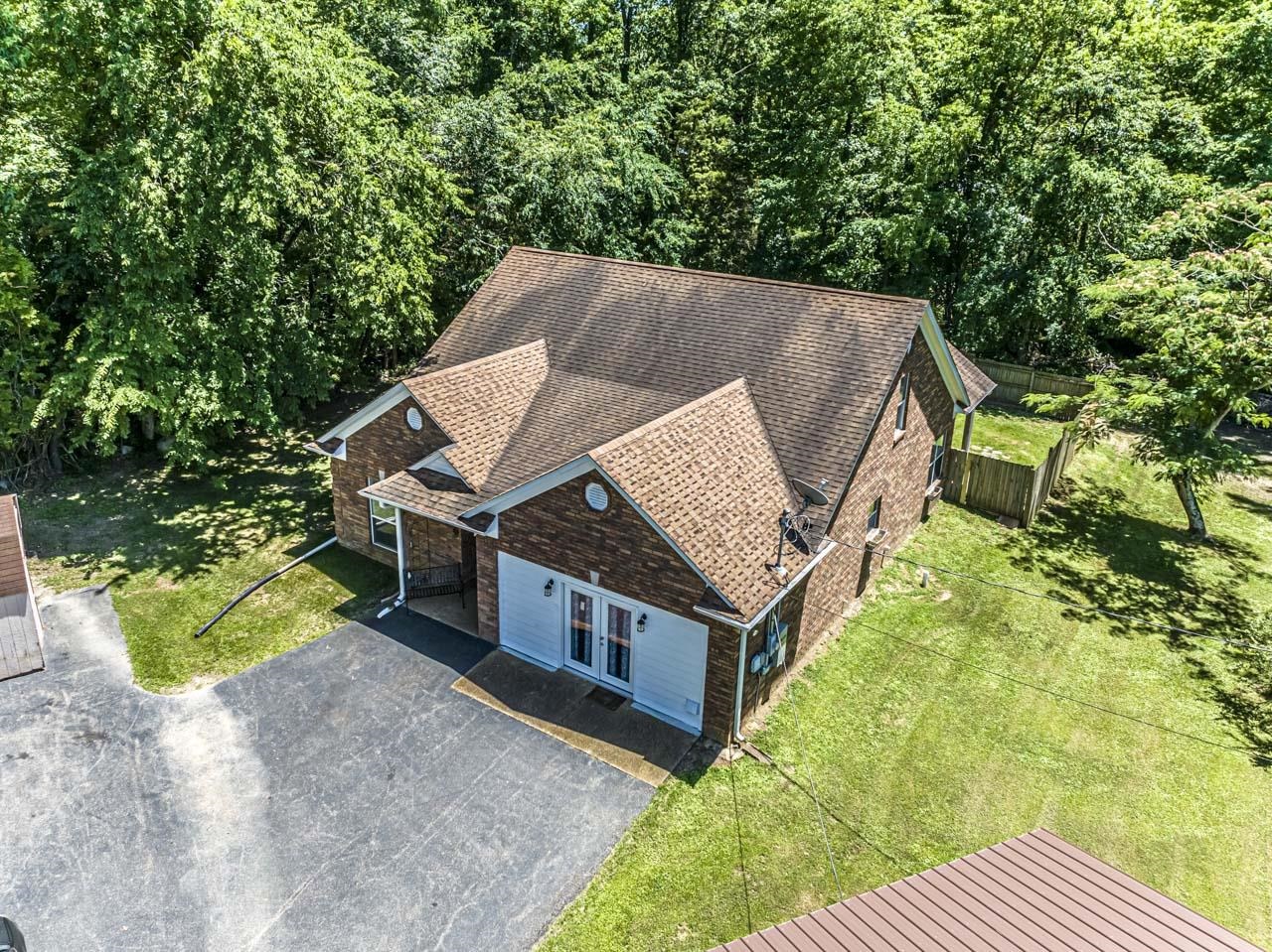 1045 FEATHERS CHAPEL RD
