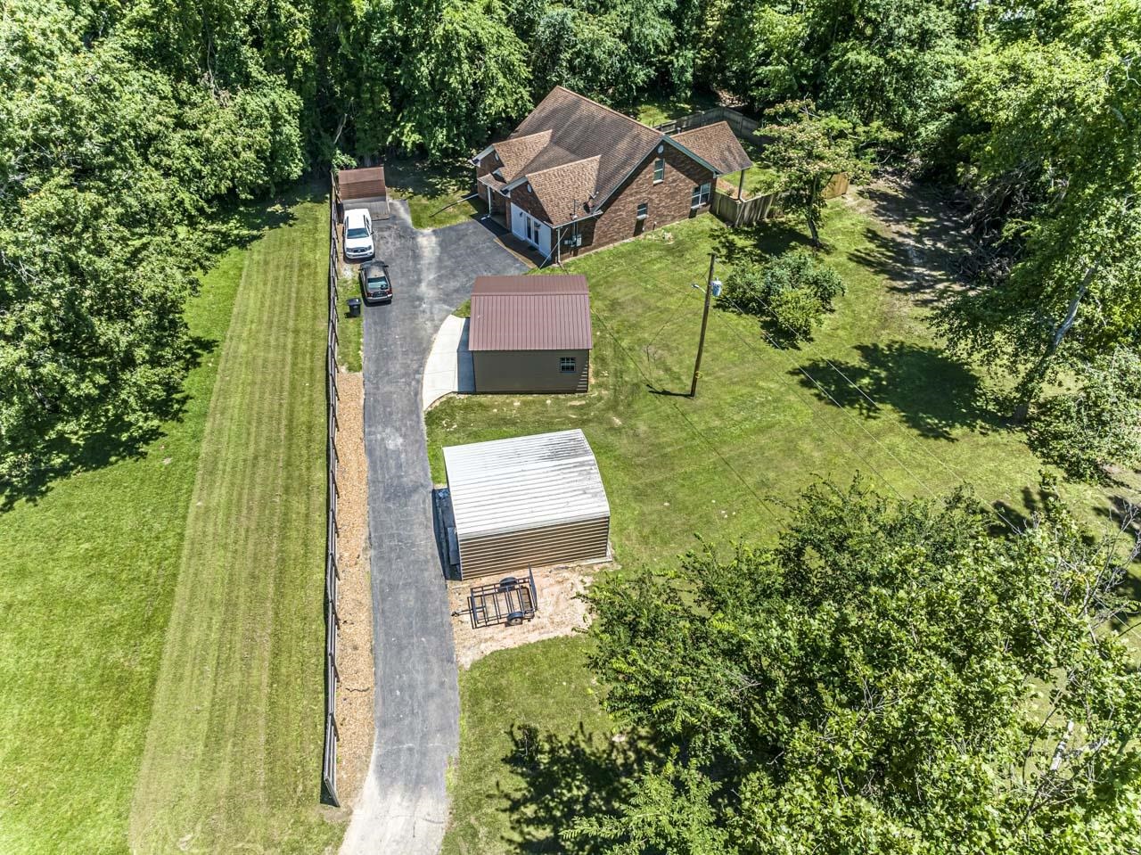 1045 FEATHERS CHAPEL RD