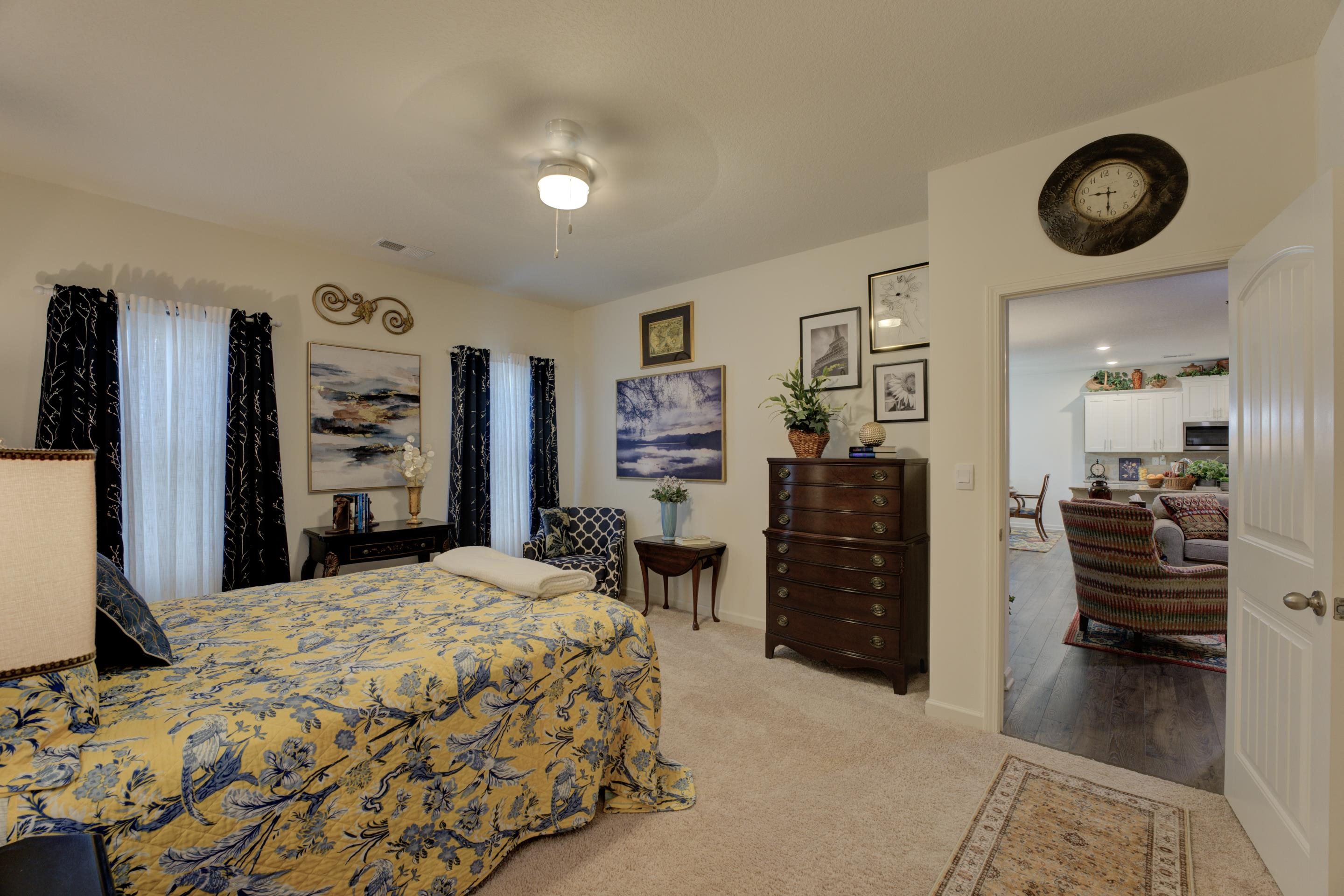 65 CHARLES CIR