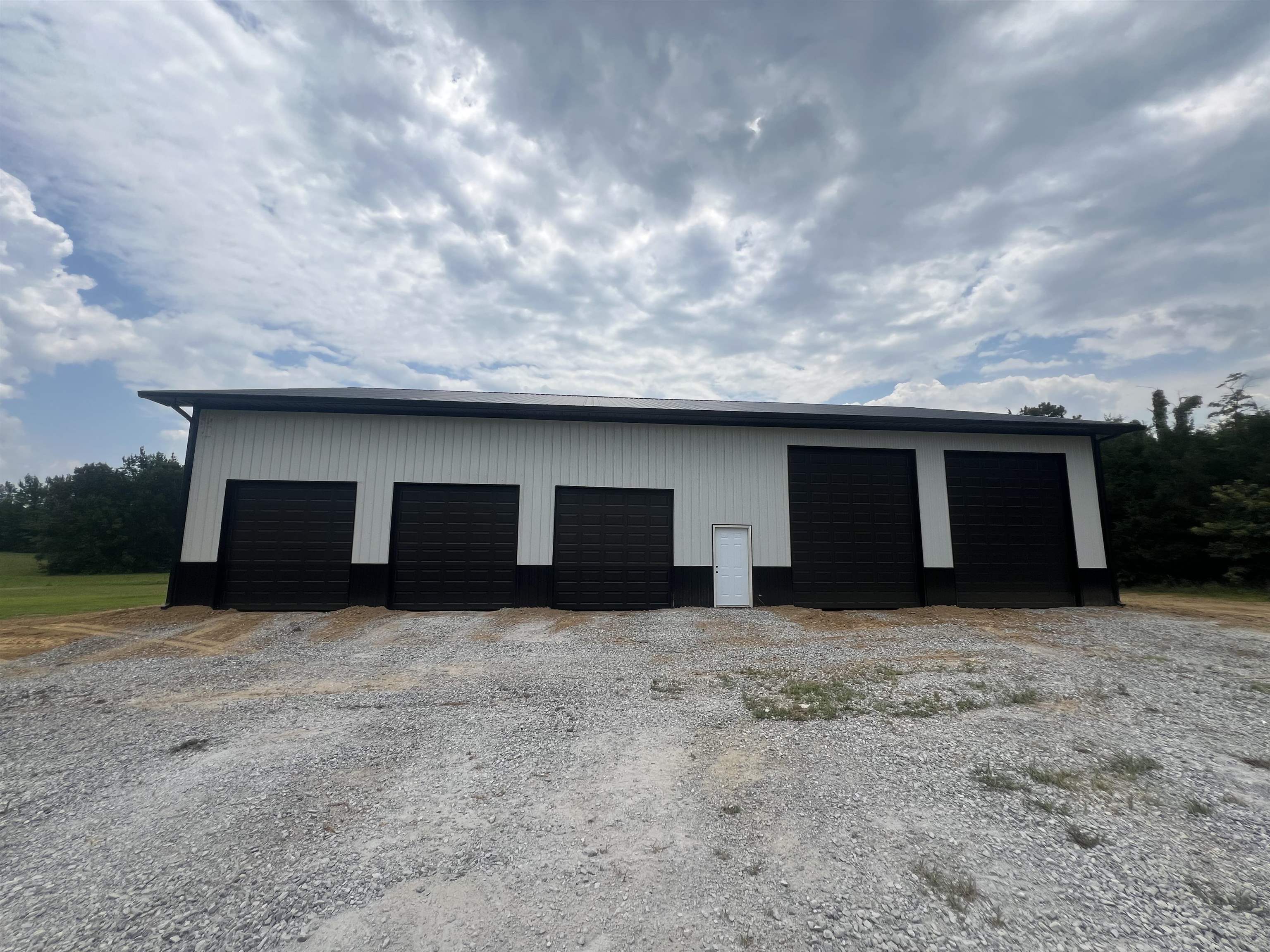 7988 N VAN RD
