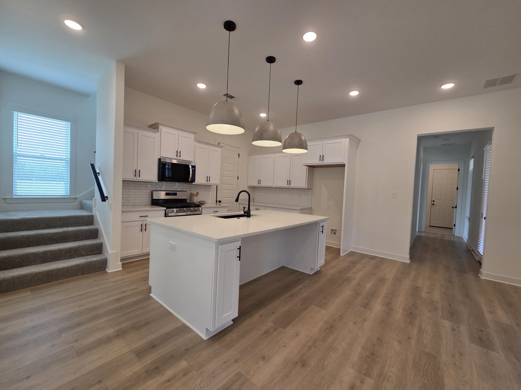 180 MEWBORN FARM RD