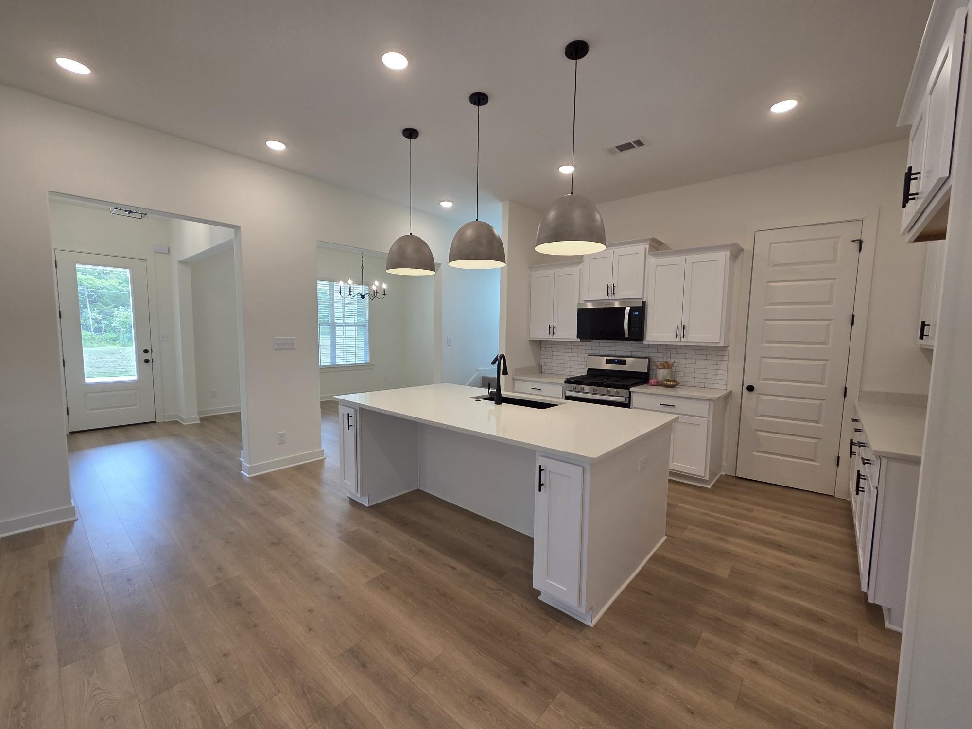 180 MEWBORN FARM RD