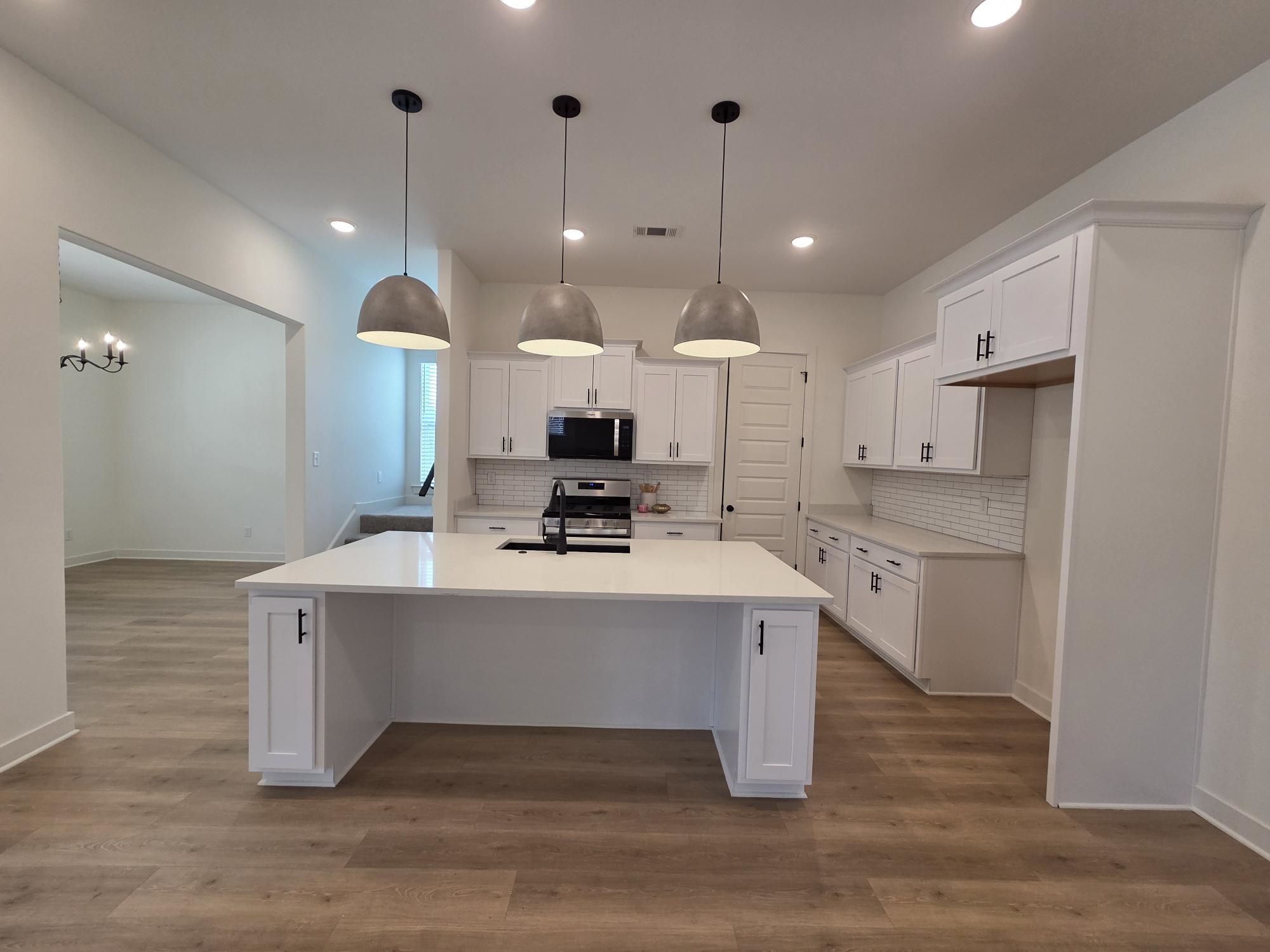180 MEWBORN FARM RD