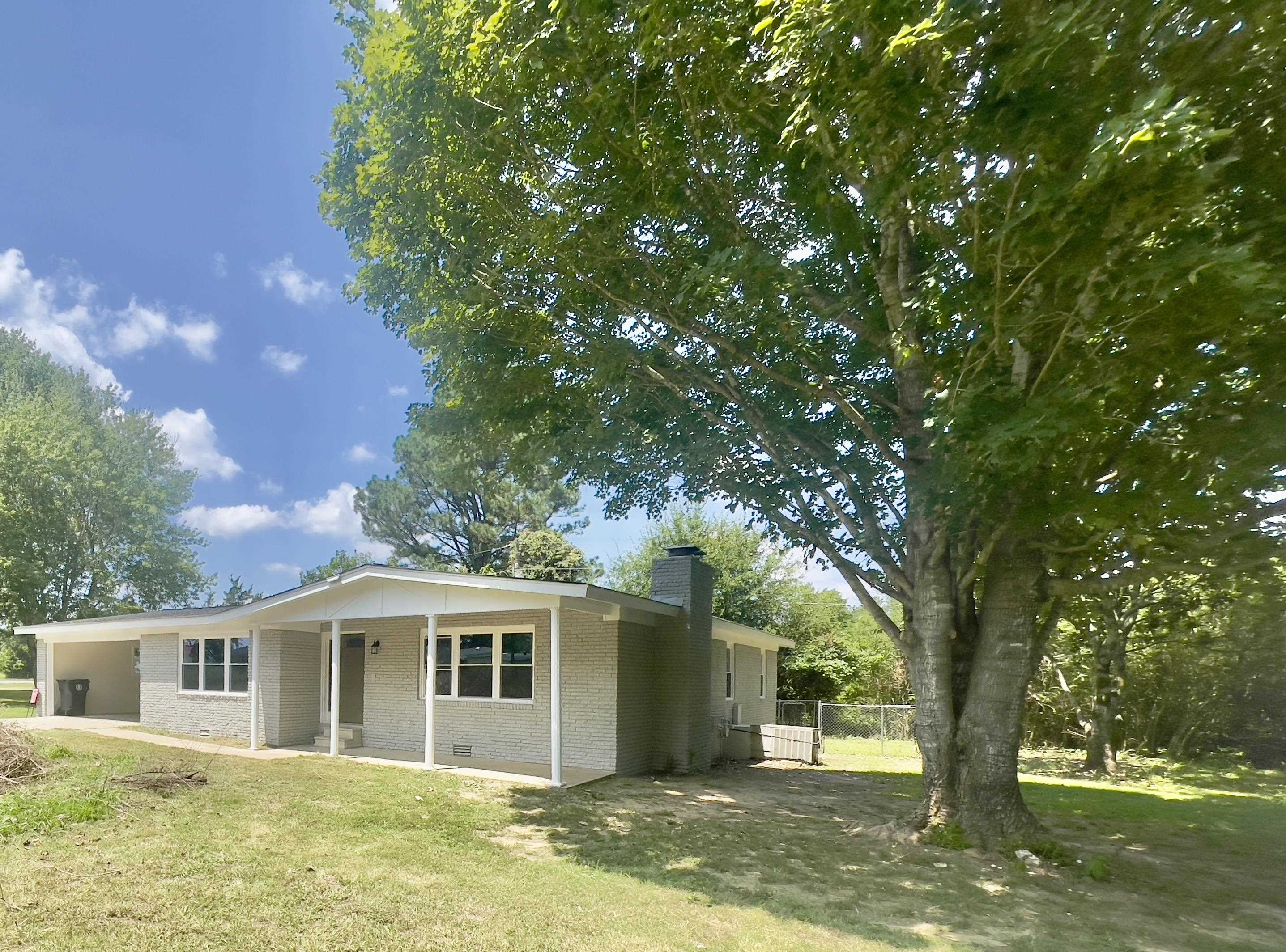 124 SHARON ST