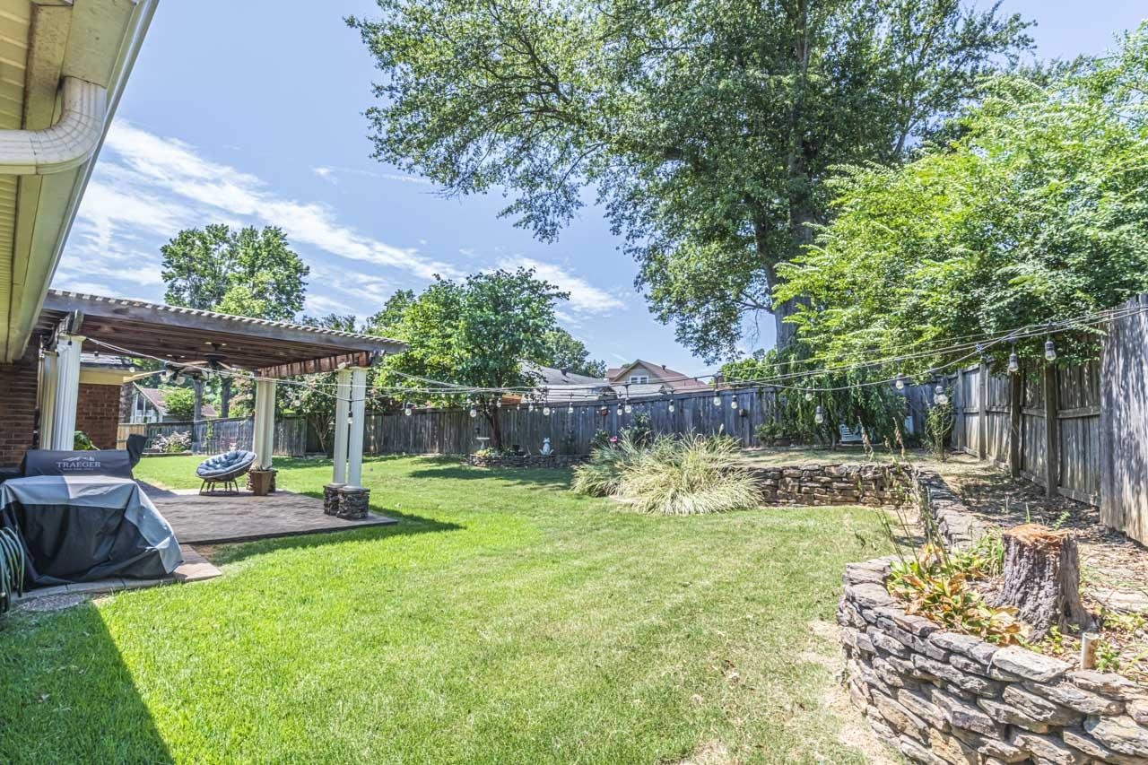 3527 JOSEE LN