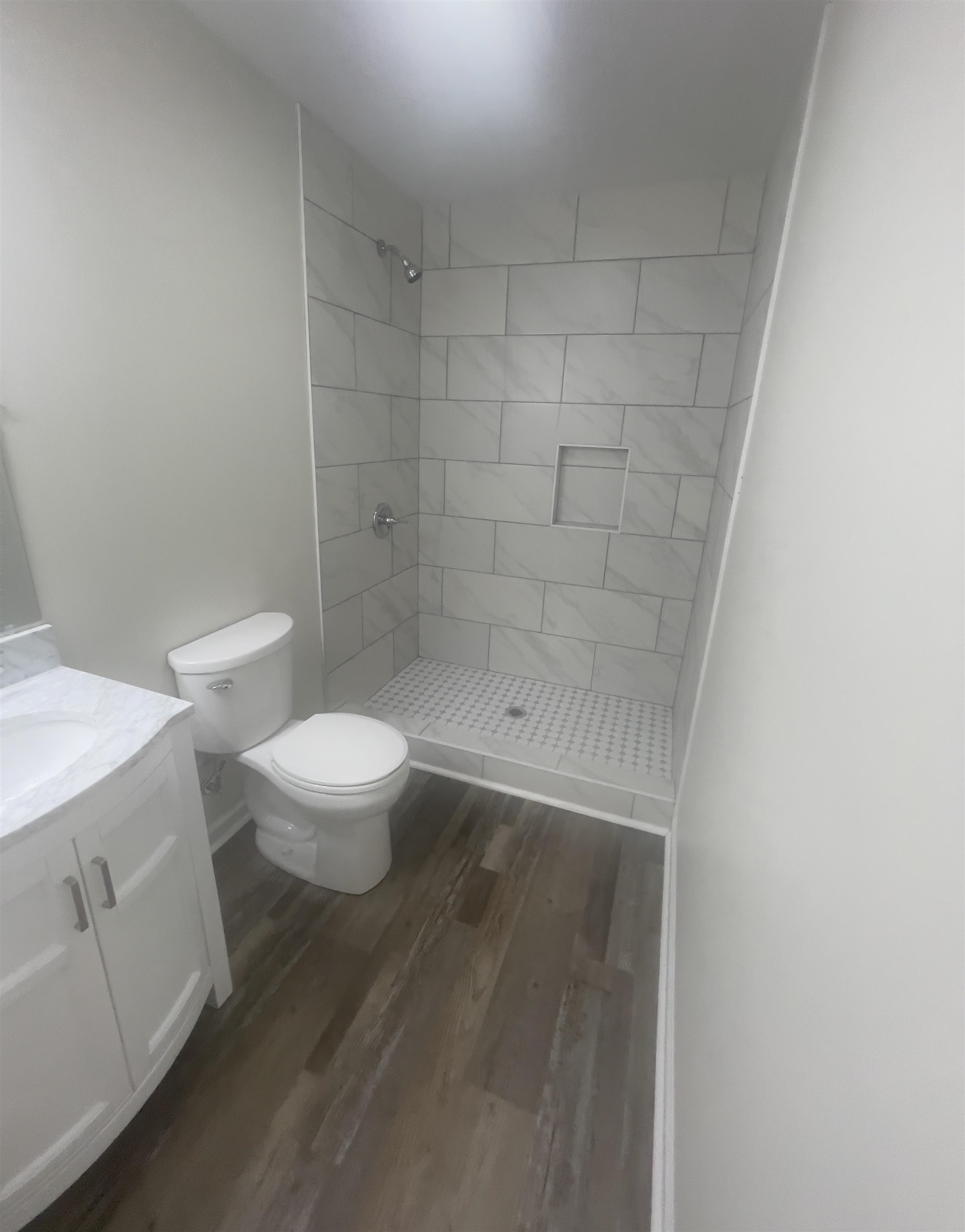 9185 FEATHERS CHAPEL RD