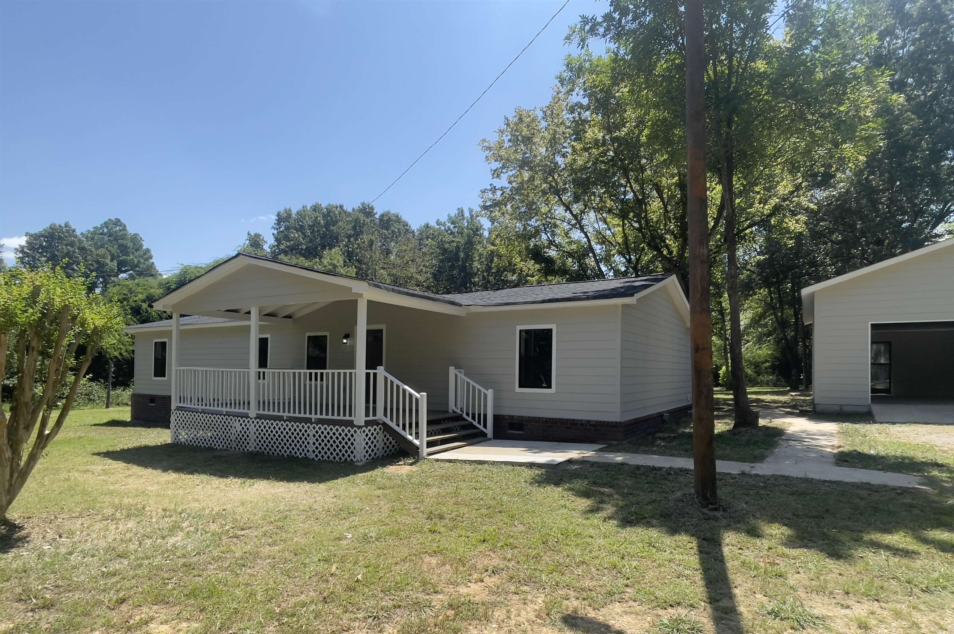 9185 FEATHERS CHAPEL RD