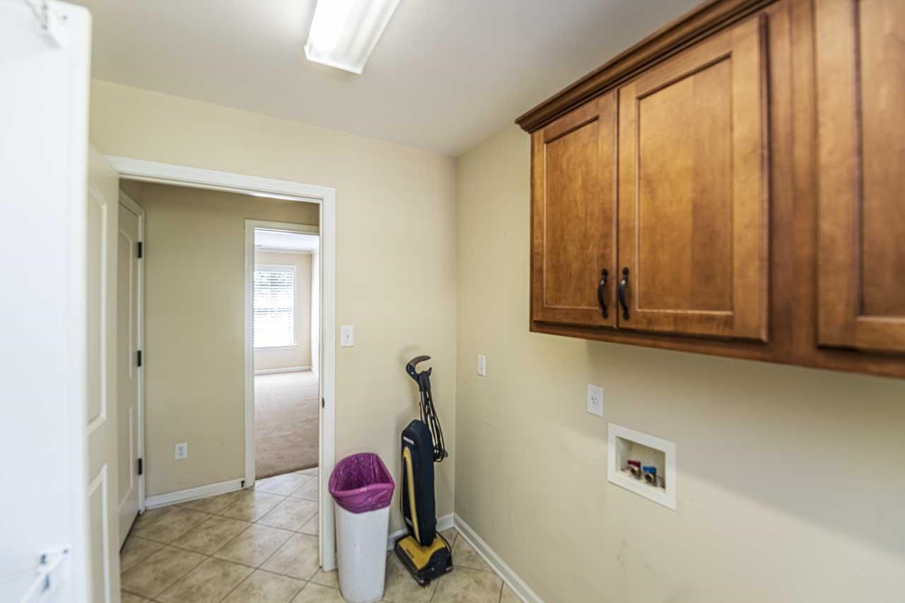 3915 RALEIGH-LAGRANGE DR