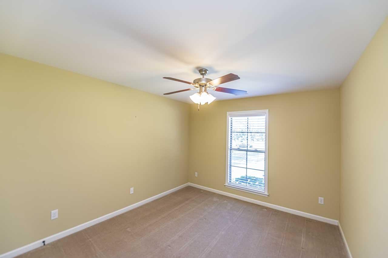 3915 RALEIGH-LAGRANGE DR