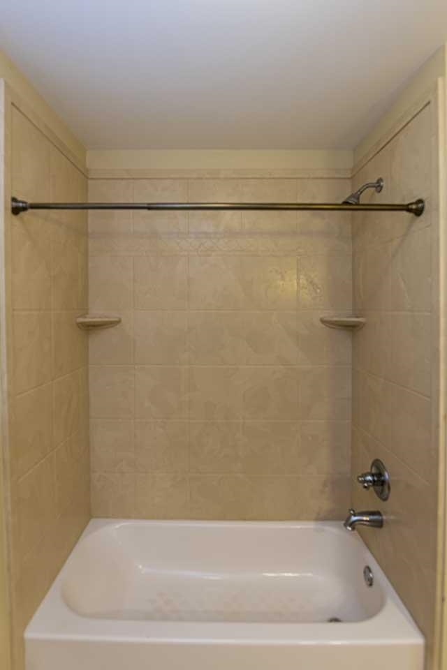 3915 RALEIGH-LAGRANGE DR