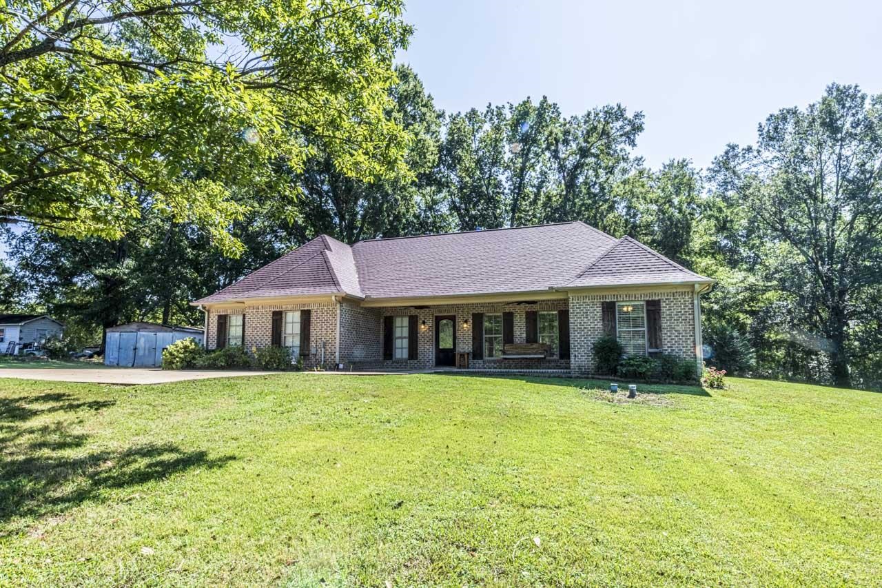 3915 RALEIGH-LAGRANGE DR