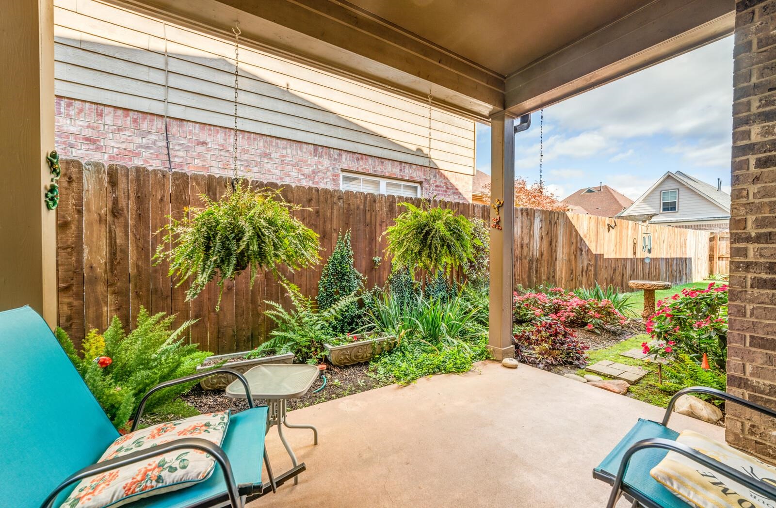 470 CHEROKEE CIR