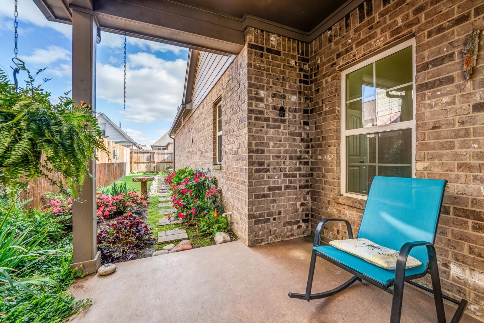 470 CHEROKEE CIR