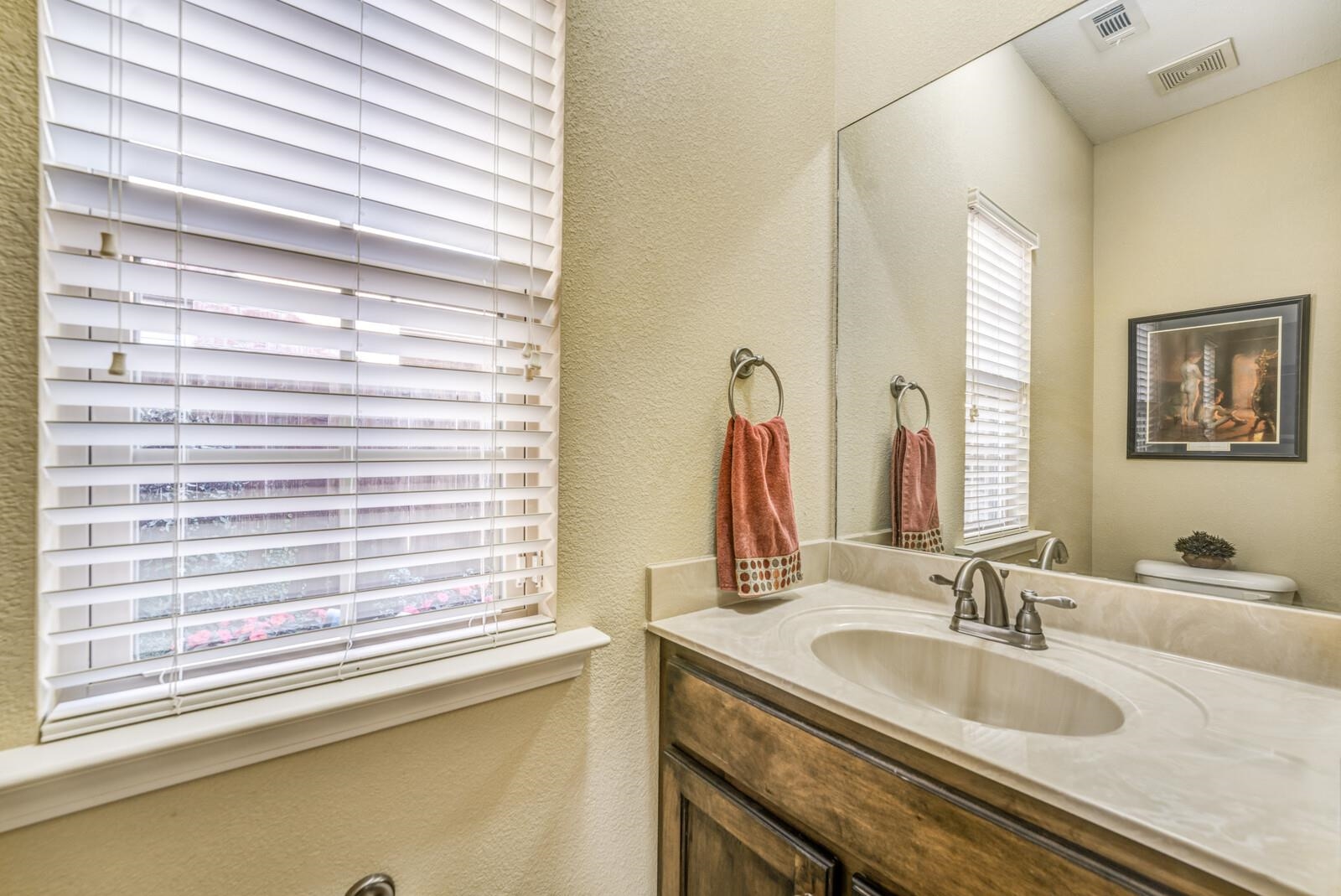 470 CHEROKEE CIR