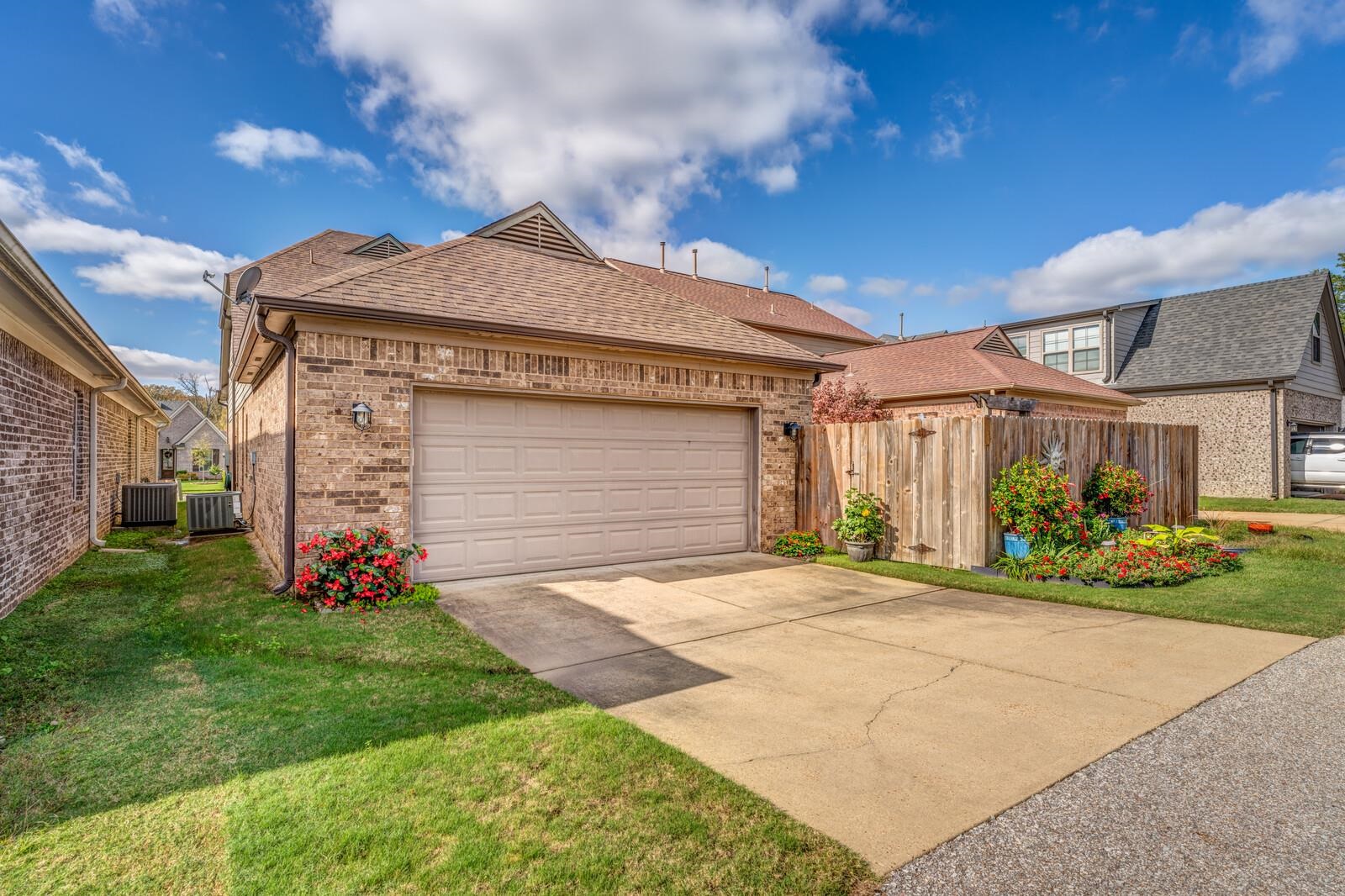 470 CHEROKEE CIR