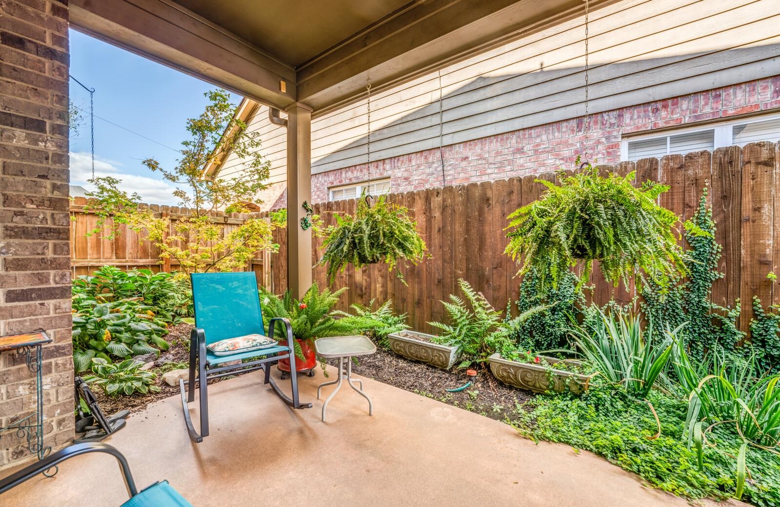470 CHEROKEE CIR