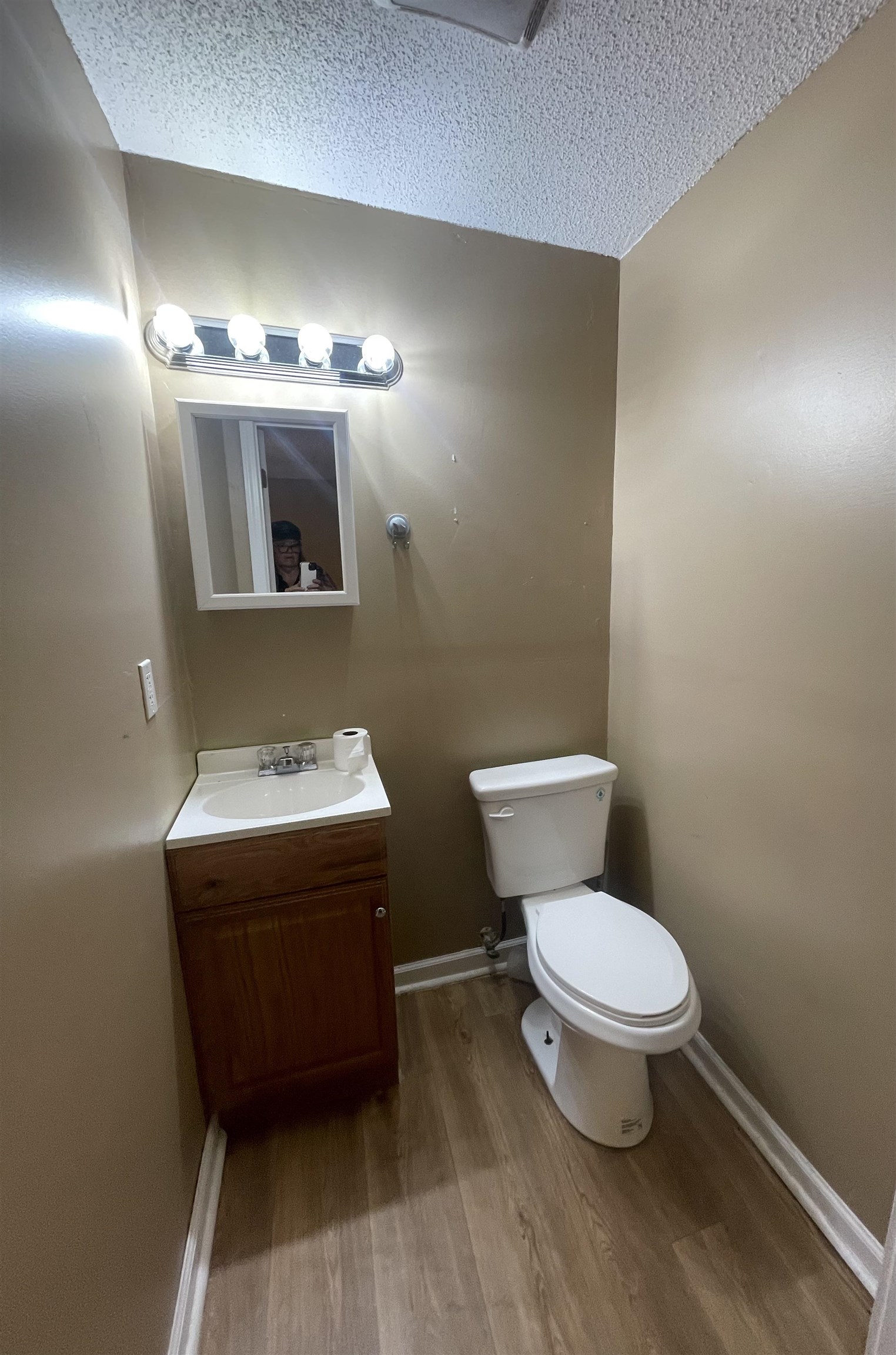 5443 CHARLESTON MASON RD