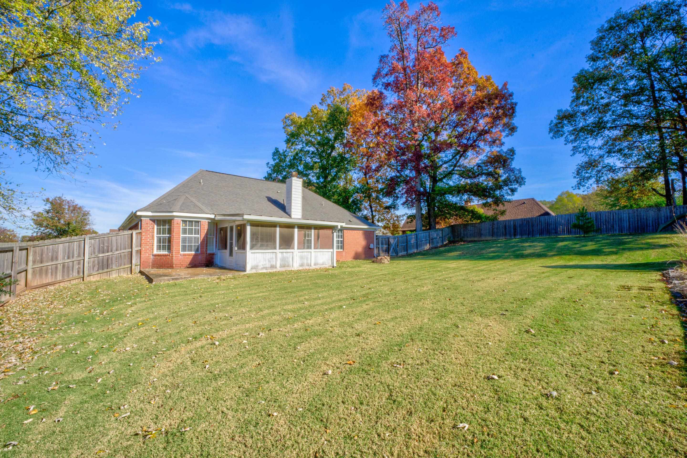 10 OAKSEDGE DR